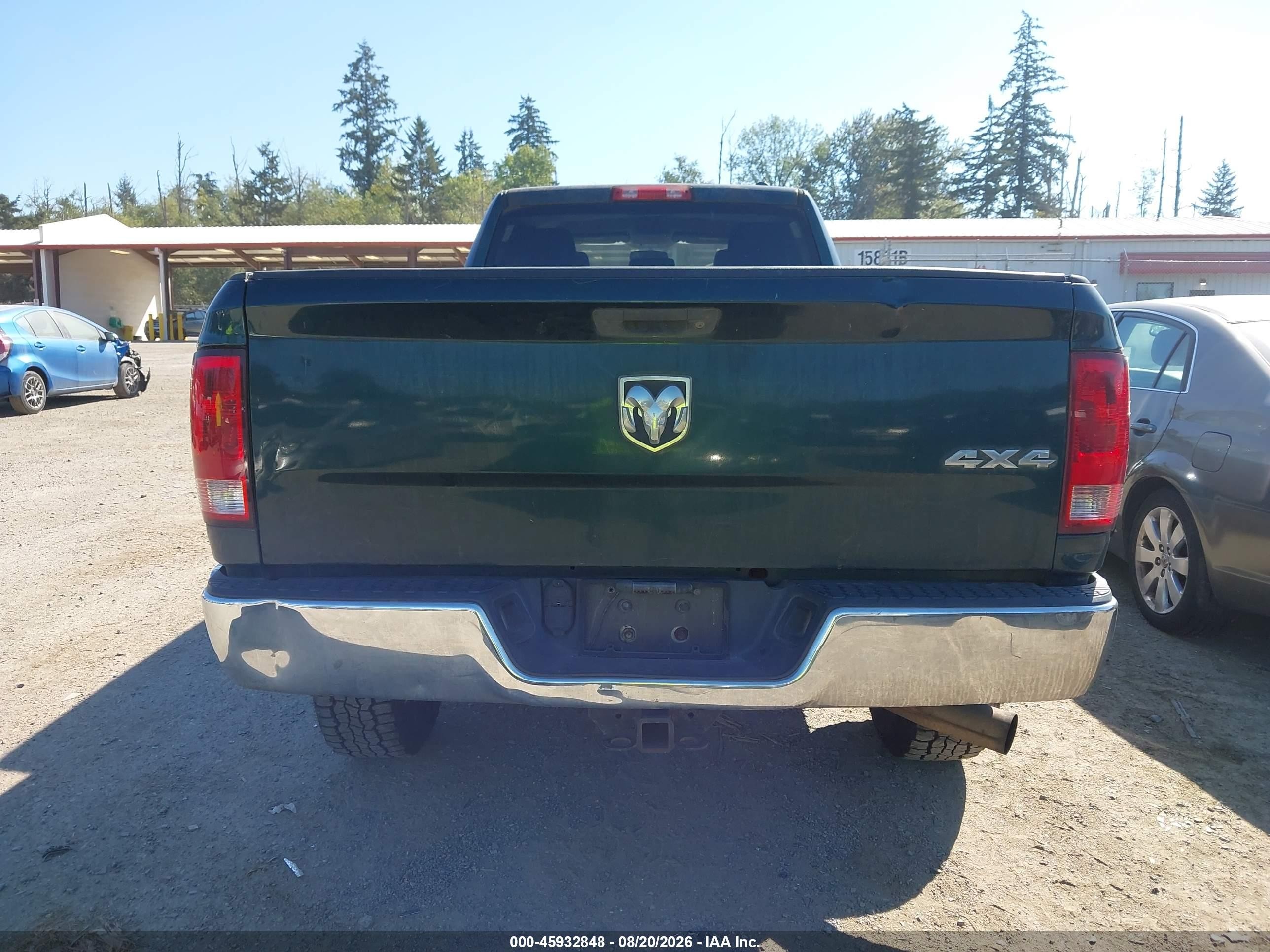 2011 Ram Ram 2500 St Green vin: 3D7UT2CL9BG522303