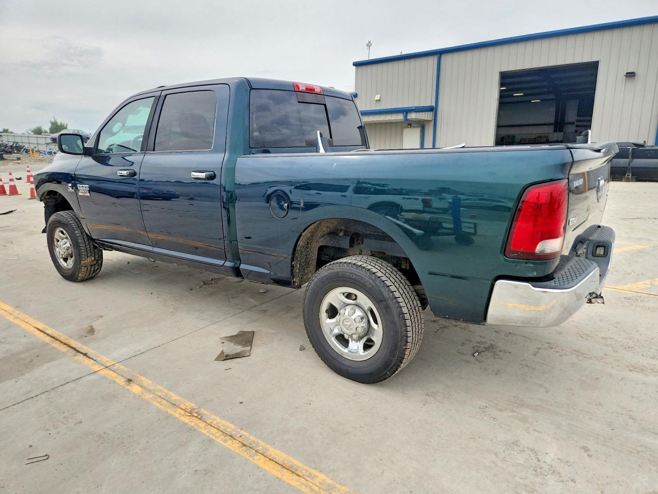 2011 Dodge Ram 2500 Зеленый vin: 3D7UT2CLXBG554516