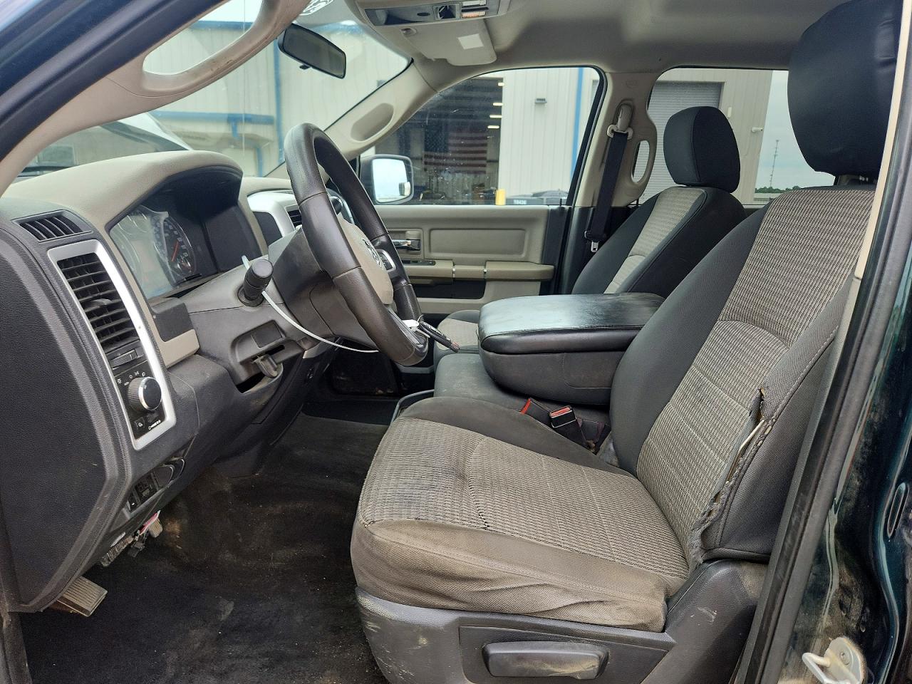 2011 Dodge Ram 2500 Зеленый vin: 3D7UT2CLXBG554516