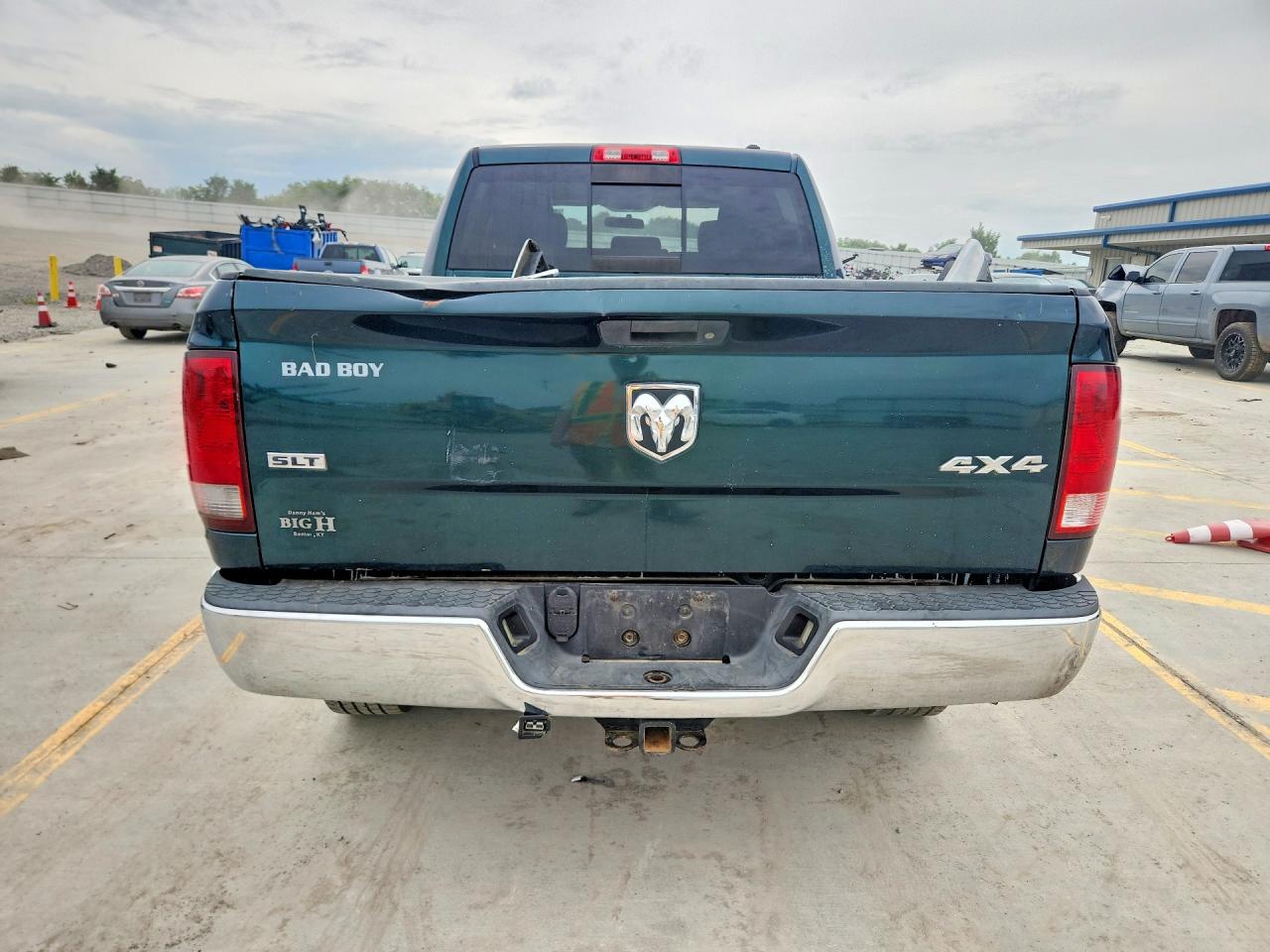 2011 Dodge Ram 2500 Зеленый vin: 3D7UT2CLXBG554516