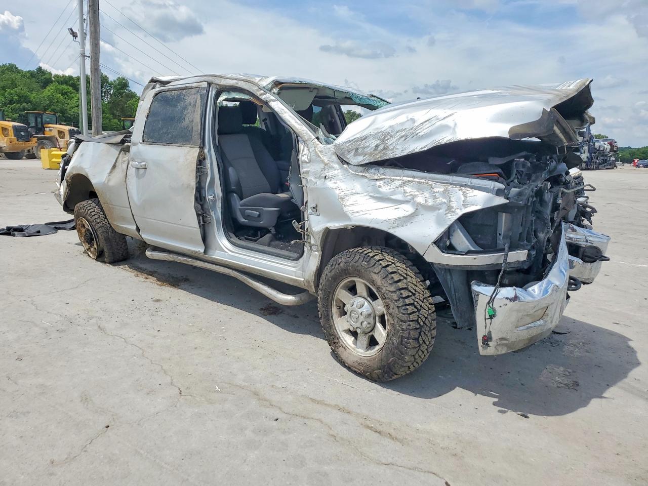 2011 Dodge Ram 2500 Silver vin: 3D7UT2CLXBG557531