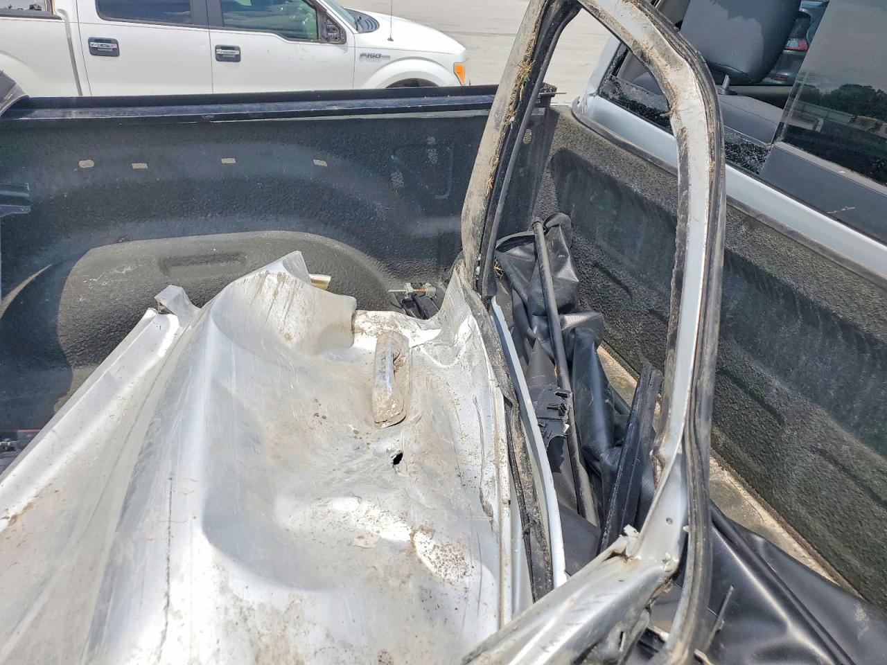 2011 Dodge Ram 2500 Silver vin: 3D7UT2CLXBG557531