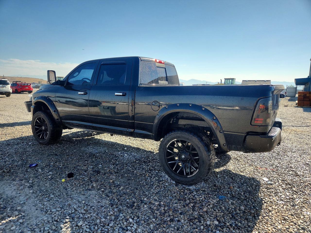 2011 Dodge Ram 2500 Black vin: 3D7UT2CLXBG573860