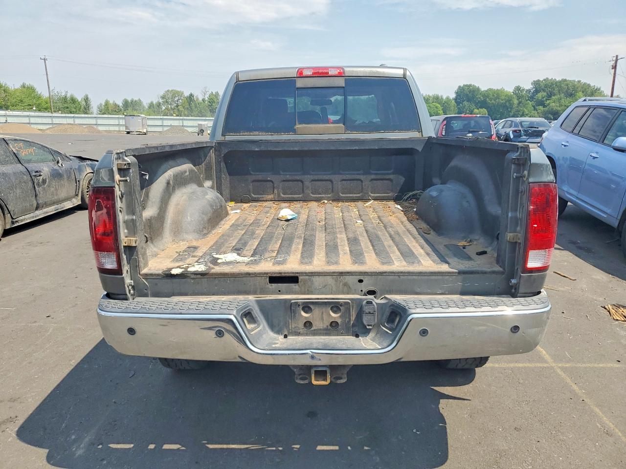 2011 Dodge Ram 2500 Gray vin: 3D7UT2HL0BG600945