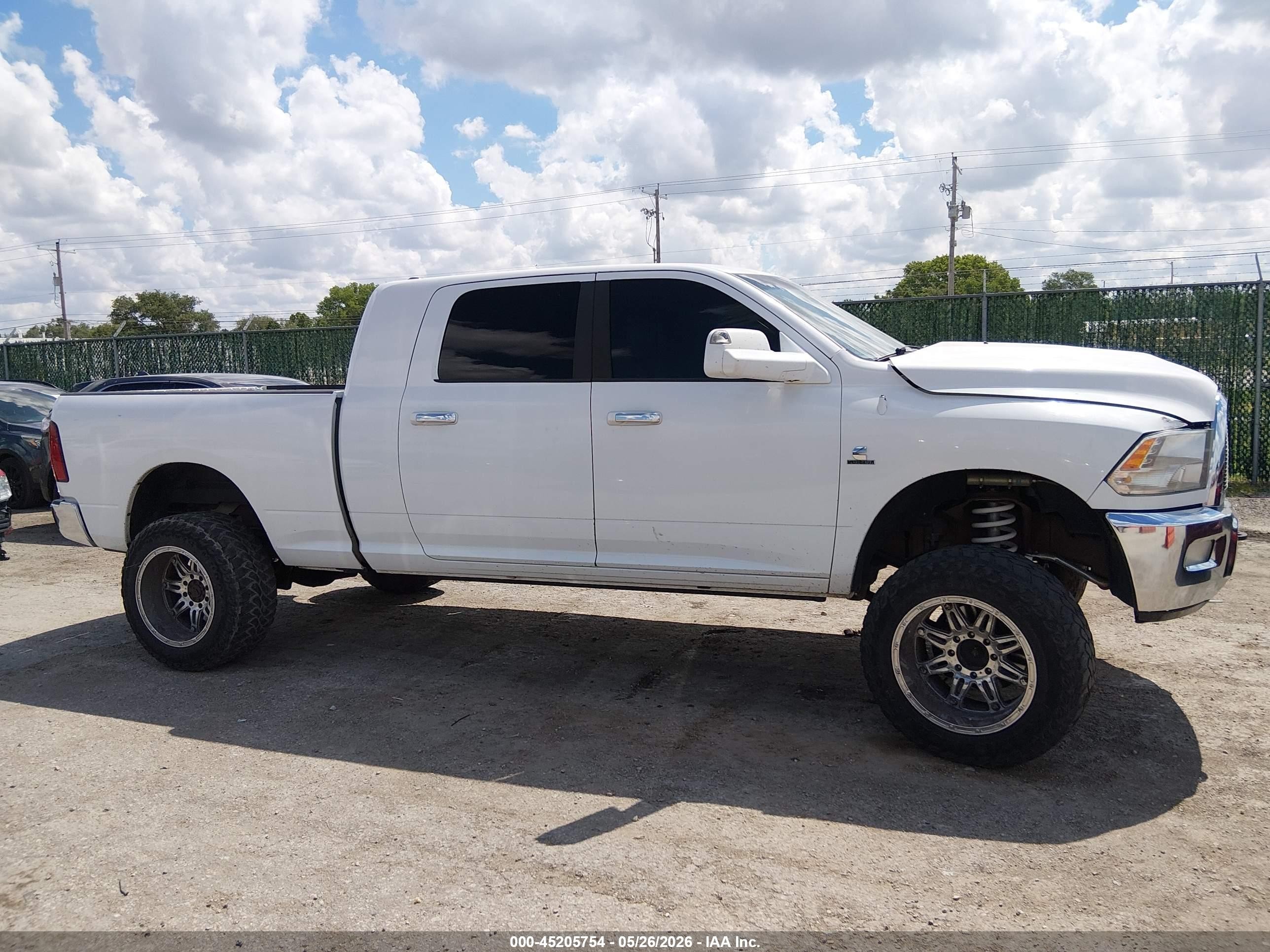 2010 Dodge Ram 2500 Slt White vin: 3D7UT2HL3AG134314