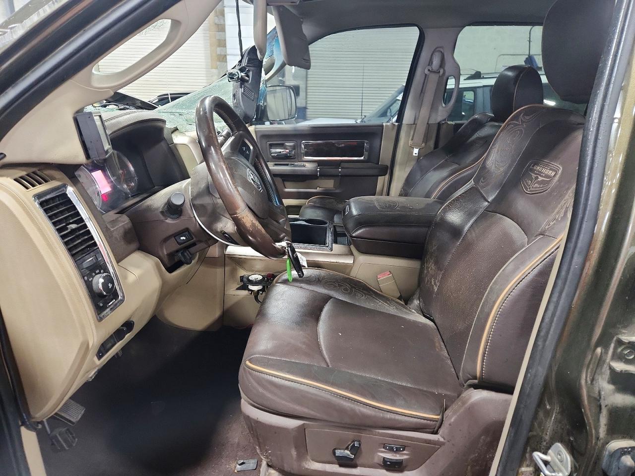2011 Dodge Ram 2500 Brown vin: 3D7UT2HL8BG618772