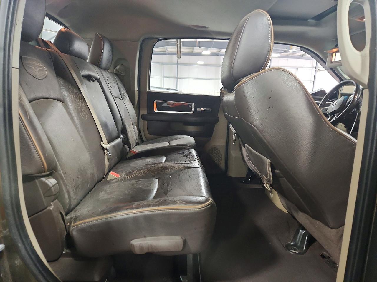 2011 Dodge Ram 2500 Brown vin: 3D7UT2HL8BG618772