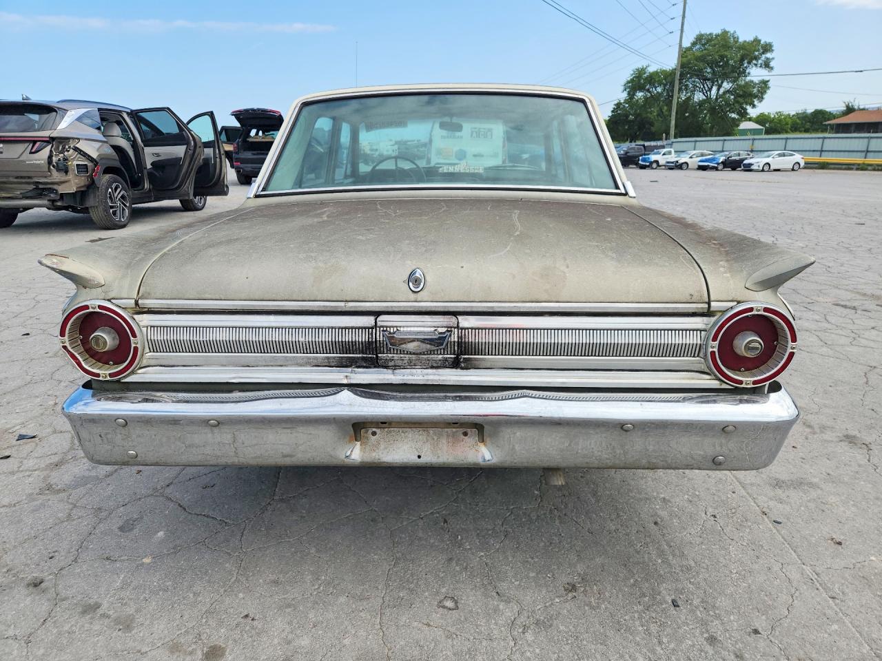 1963 Ford All Other Cream vin: 3F42L235156