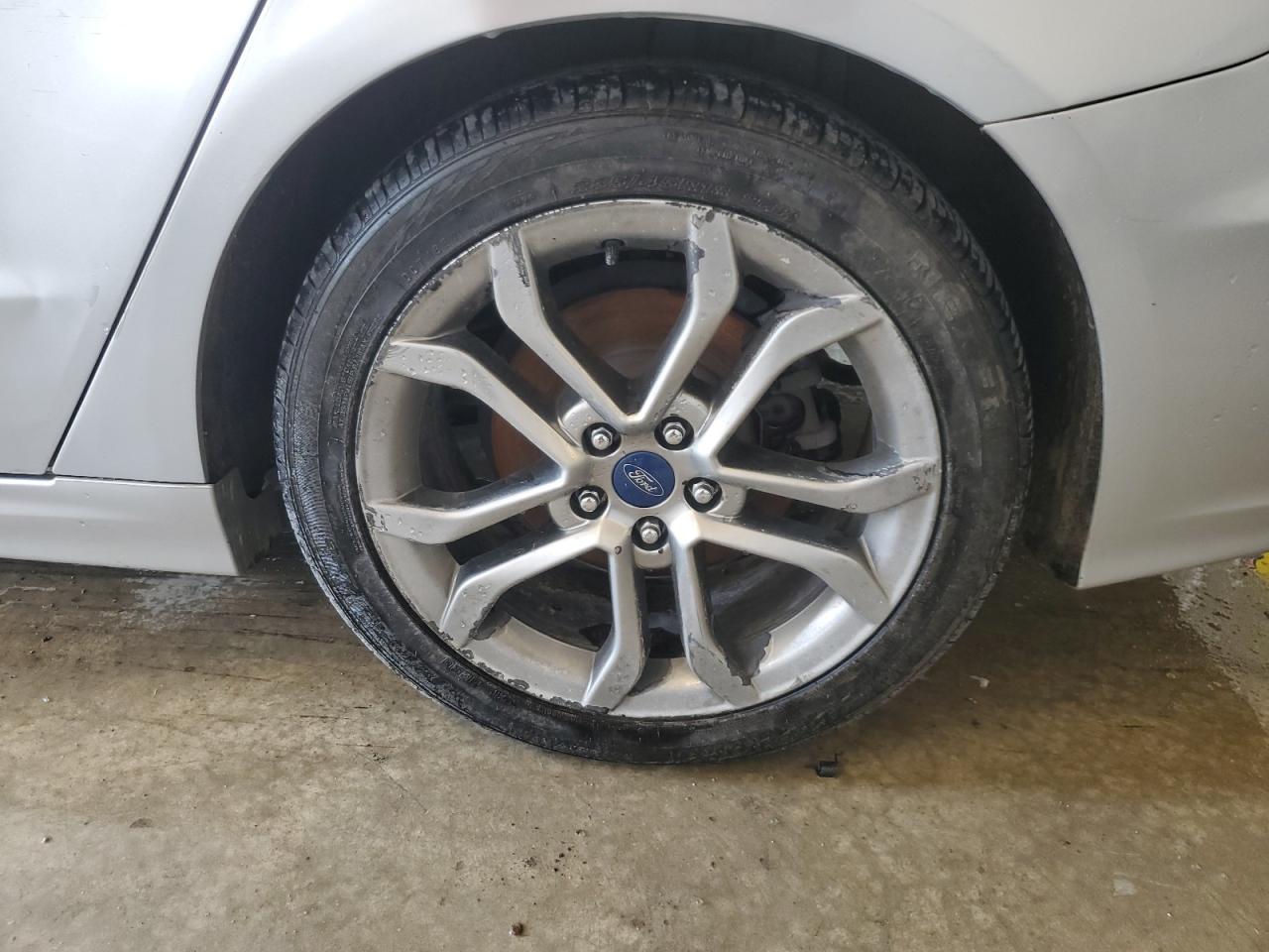 2019 Ford Fusion Sel Silver vin: 3FA6P0CD2KR253463 Damage: Left Rear Wheel, Curb Rash, > 12 Inches