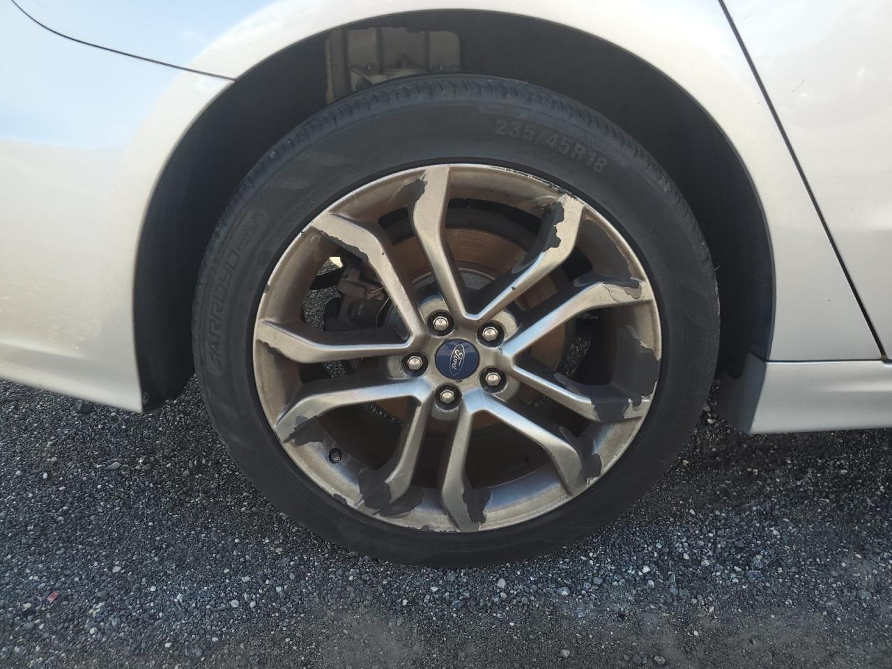 2019 Ford Fusion Sel Silver vin: 3FA6P0CD5KR237418 Damage: Right Rear Wheel, Curb Rash, 5 To 6 Inches