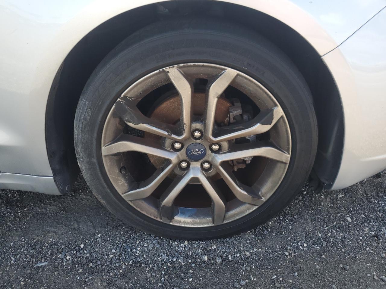 2019 Ford Fusion Sel Silver vin: 3FA6P0CD5KR237418 Damage: Right Front Wheel, Curb Rash, 4 To 5 Inches