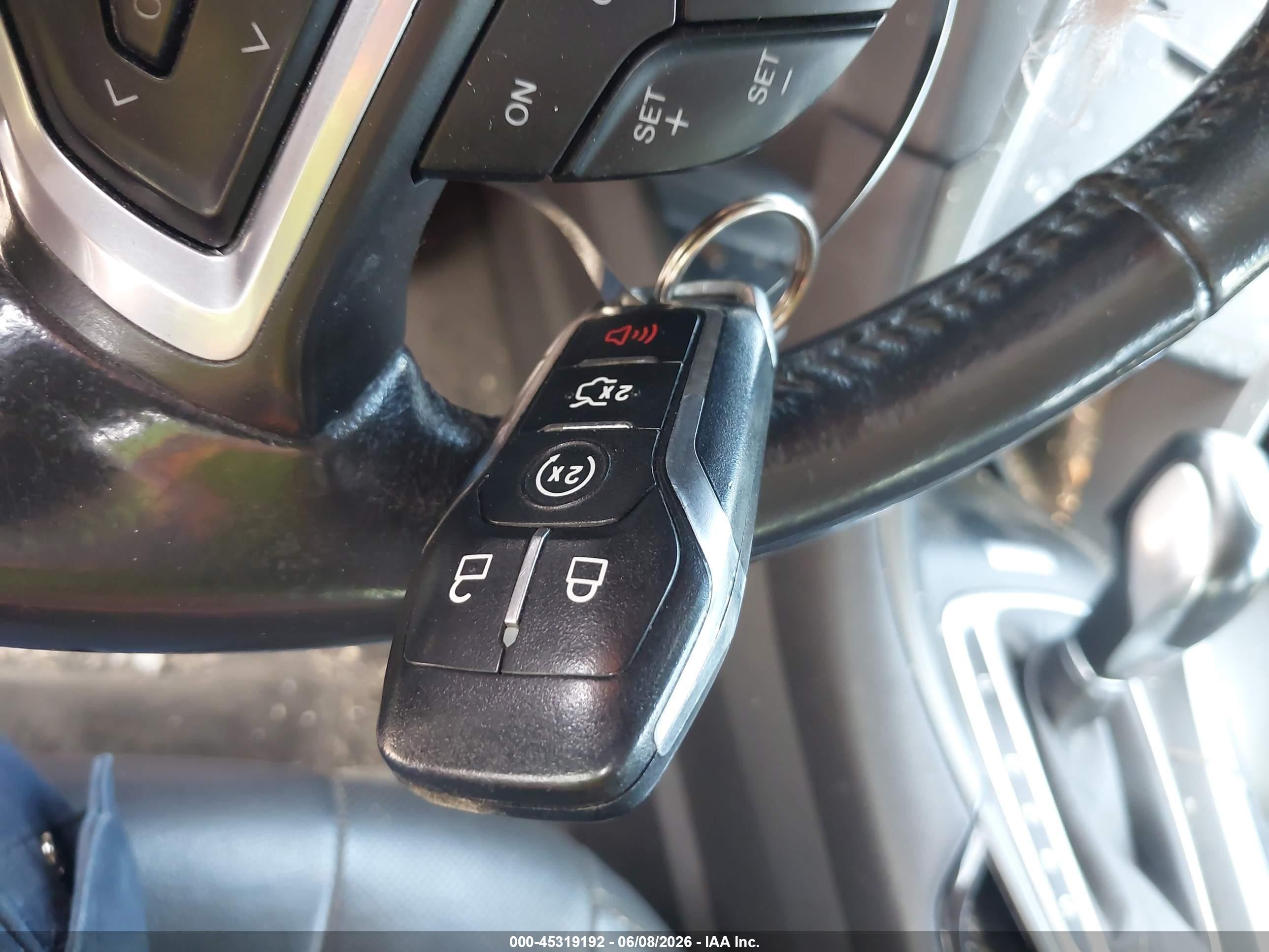 2014 Ford Fusion Titanium Серебряный vin: 3FA6P0D90ER313593