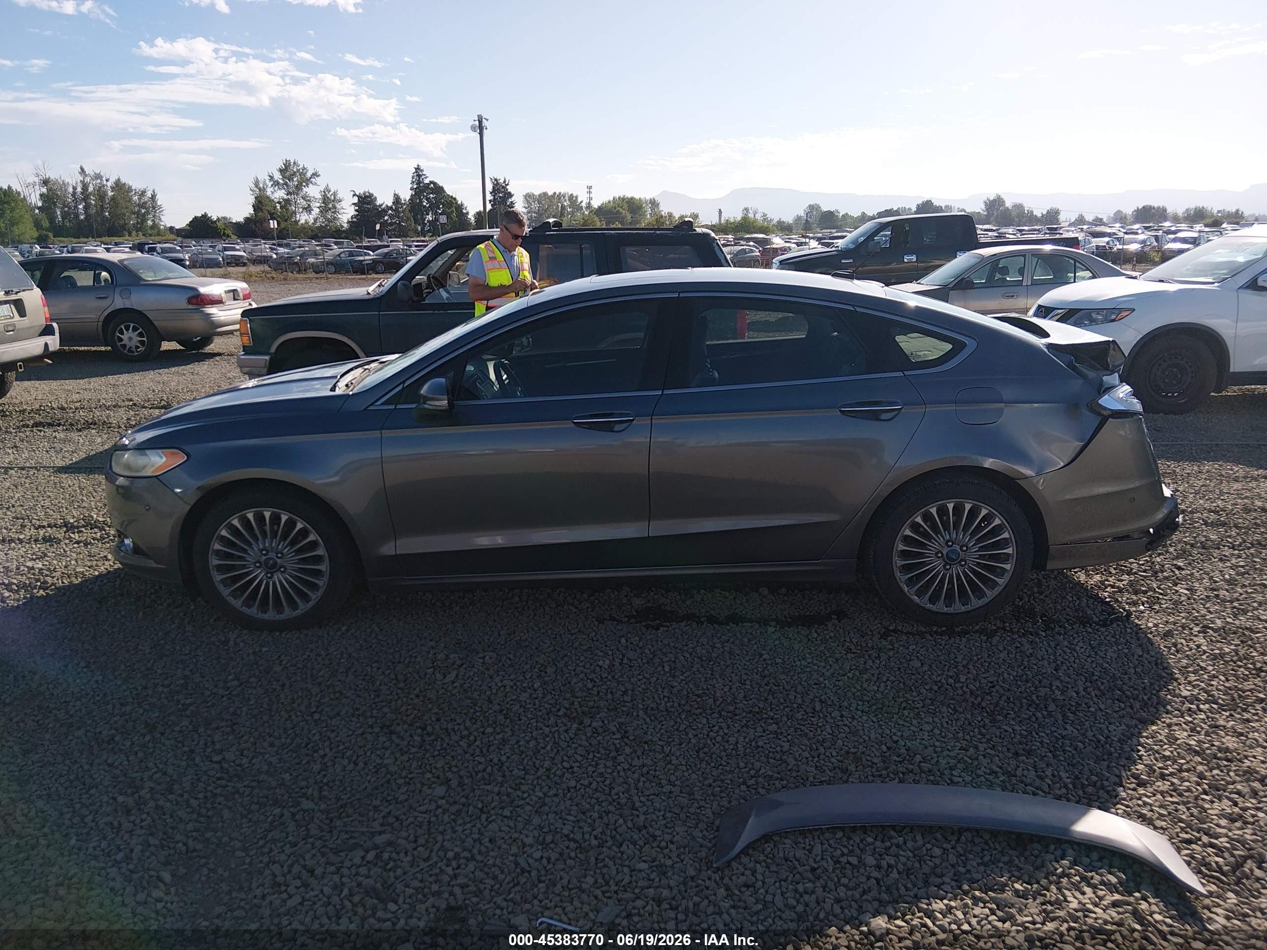 2013 Ford Fusion Titanium Серый vin: 3FA6P0D91DR214215
