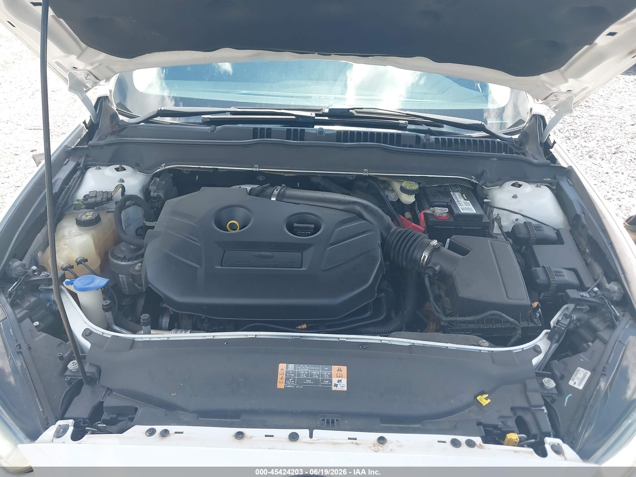 2014 Ford Fusion Titanium White vin: 3FA6P0D91ER120255