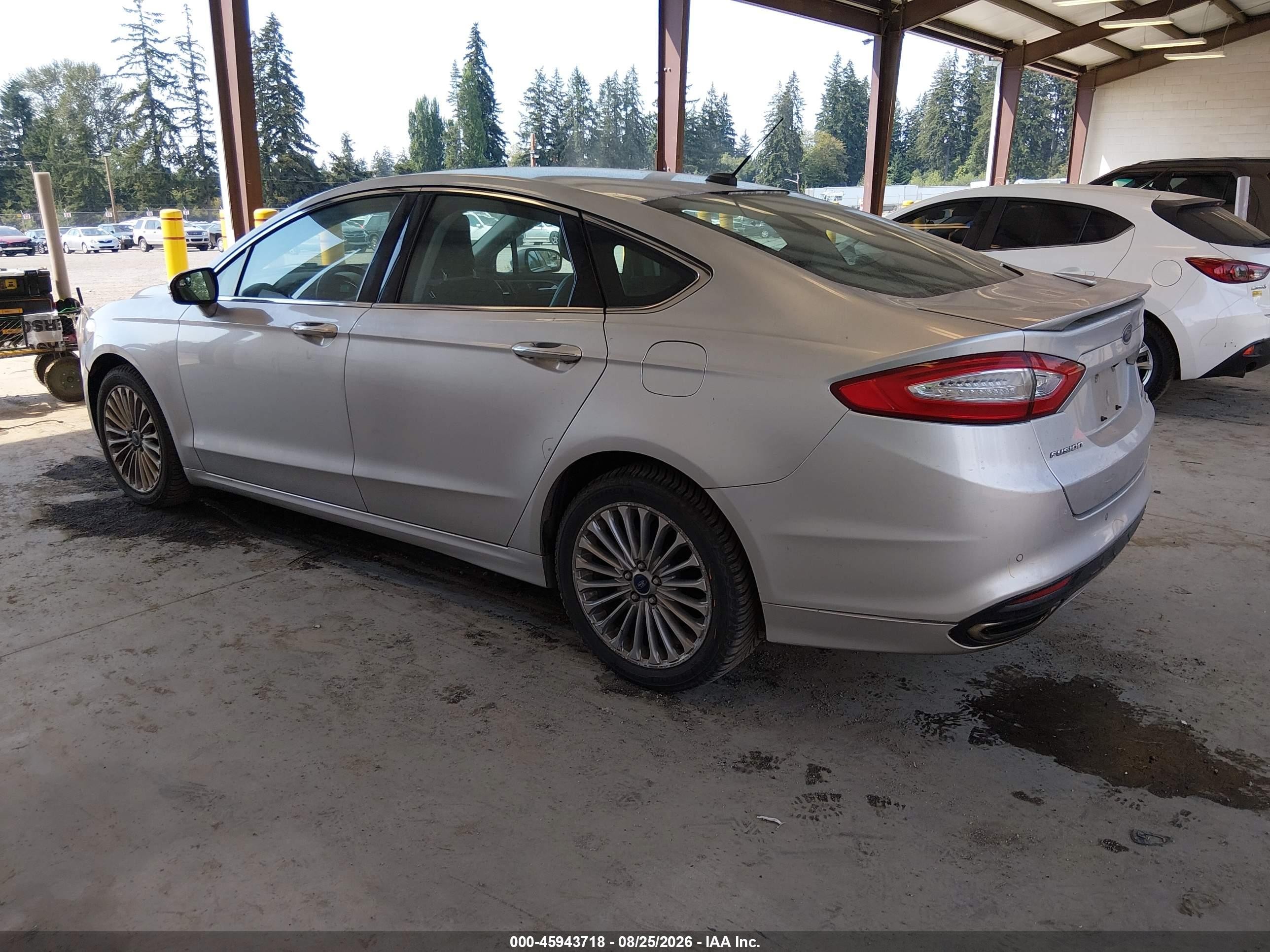2014 Ford Fusion Titanium Silver vin: 3FA6P0D91ER360177