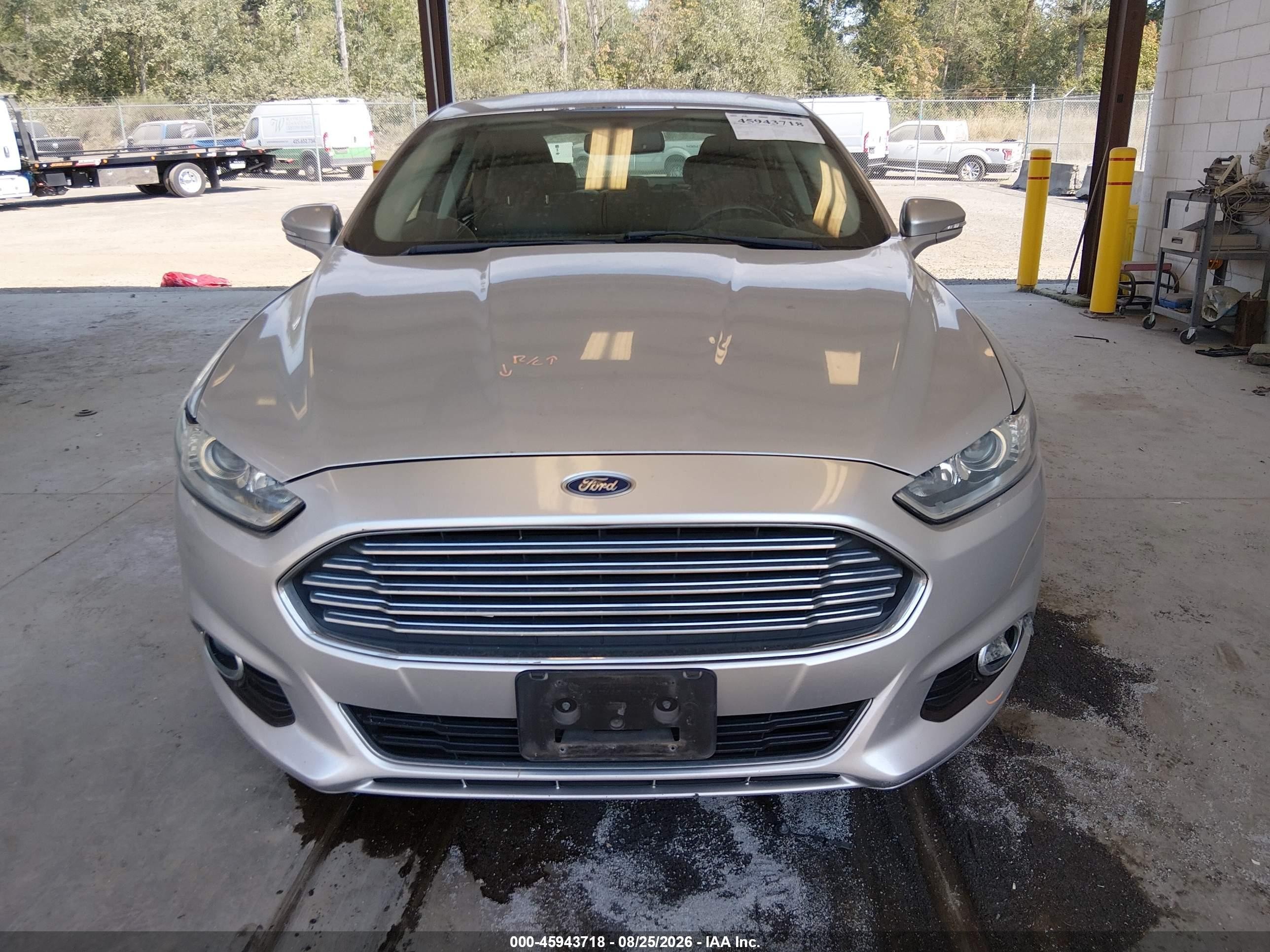 2014 Ford Fusion Titanium Silver vin: 3FA6P0D91ER360177