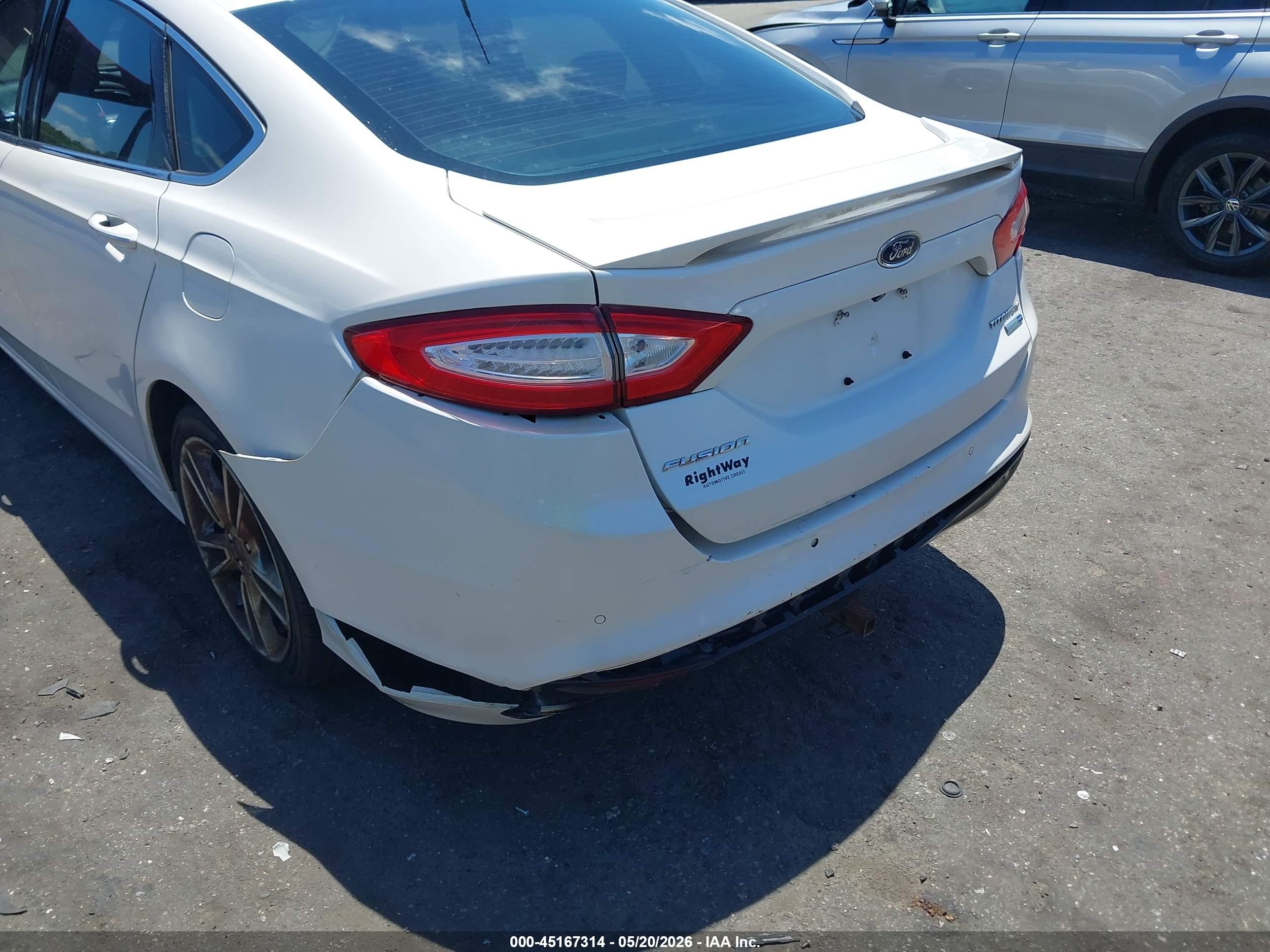 2015 Ford Fusion Titanium White vin: 3FA6P0D91FR285756