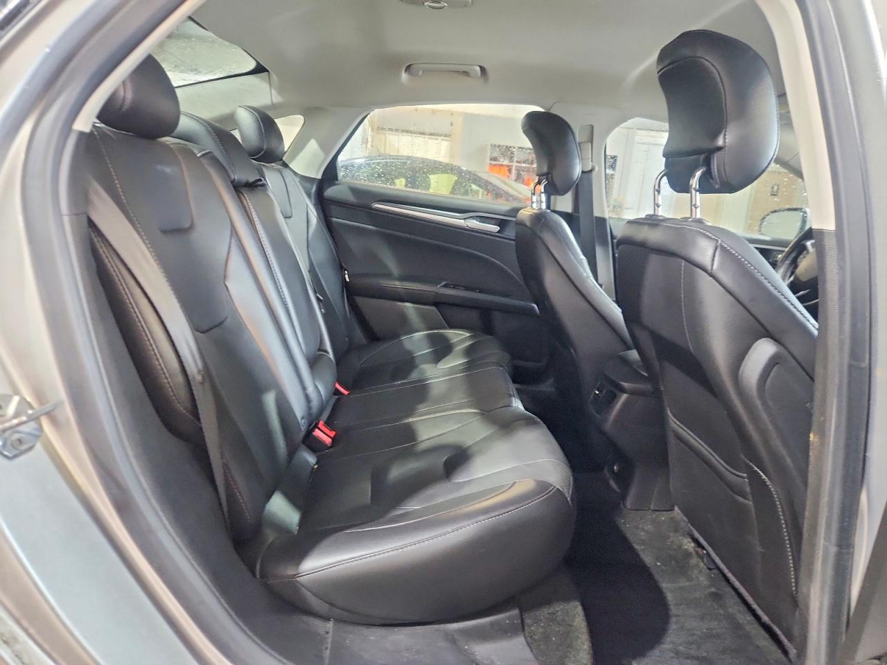 2014 Ford Fusion Titanium Silver vin: 3FA6P0D92ER264039