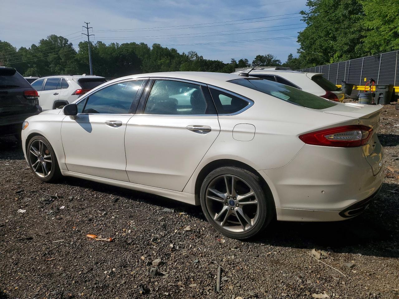 2013 Ford Fusion Titanium Белый vin: 3FA6P0D93DR232408