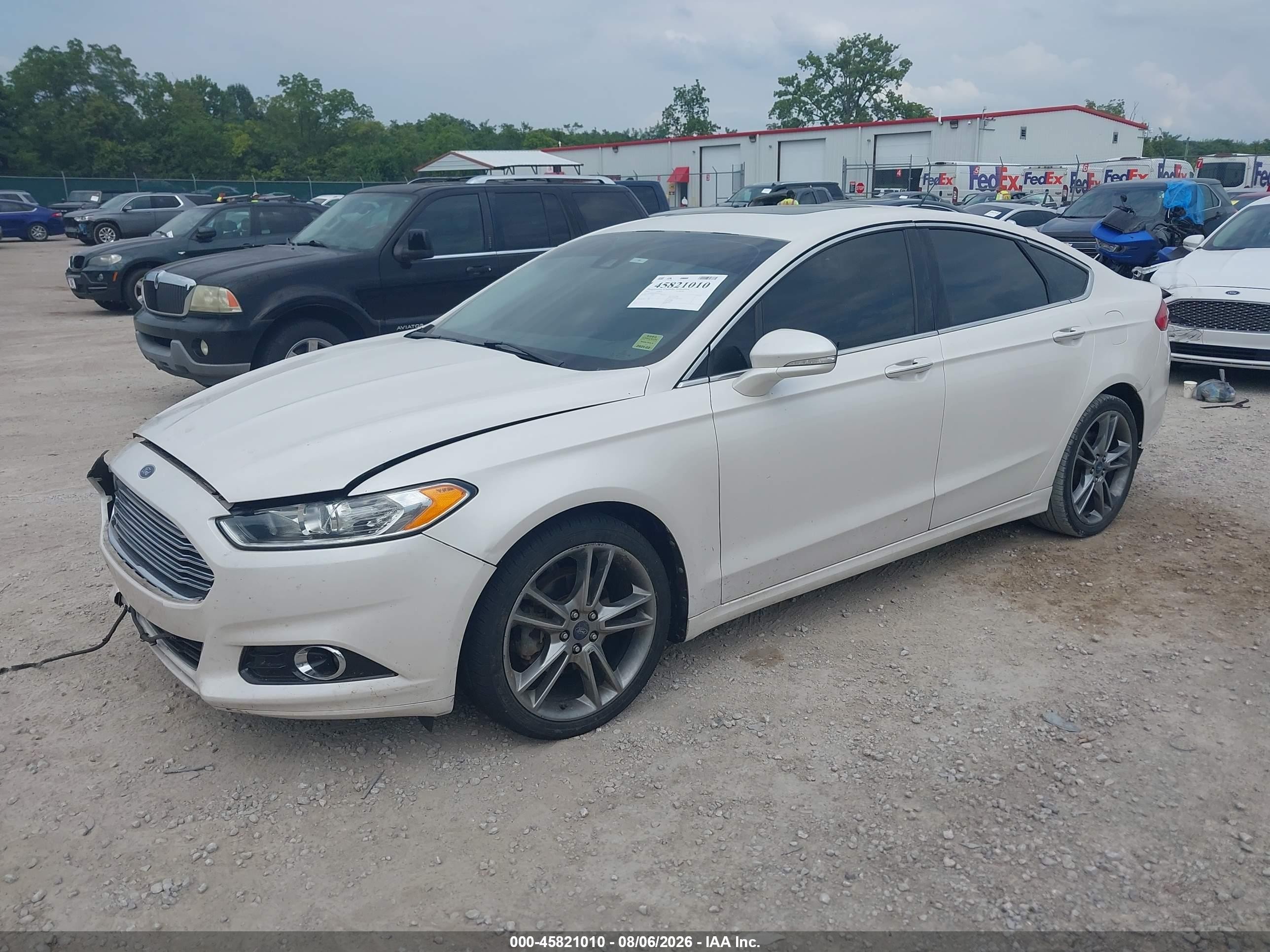2013 Ford Fusion Titanium White vin: 3FA6P0D93DR302697