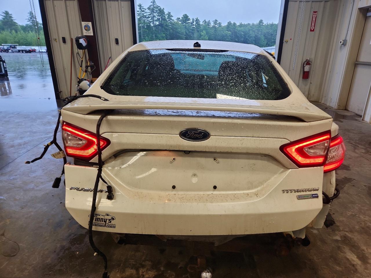 2014 Ford Fusion Titanium White vin: 3FA6P0D93ER106292