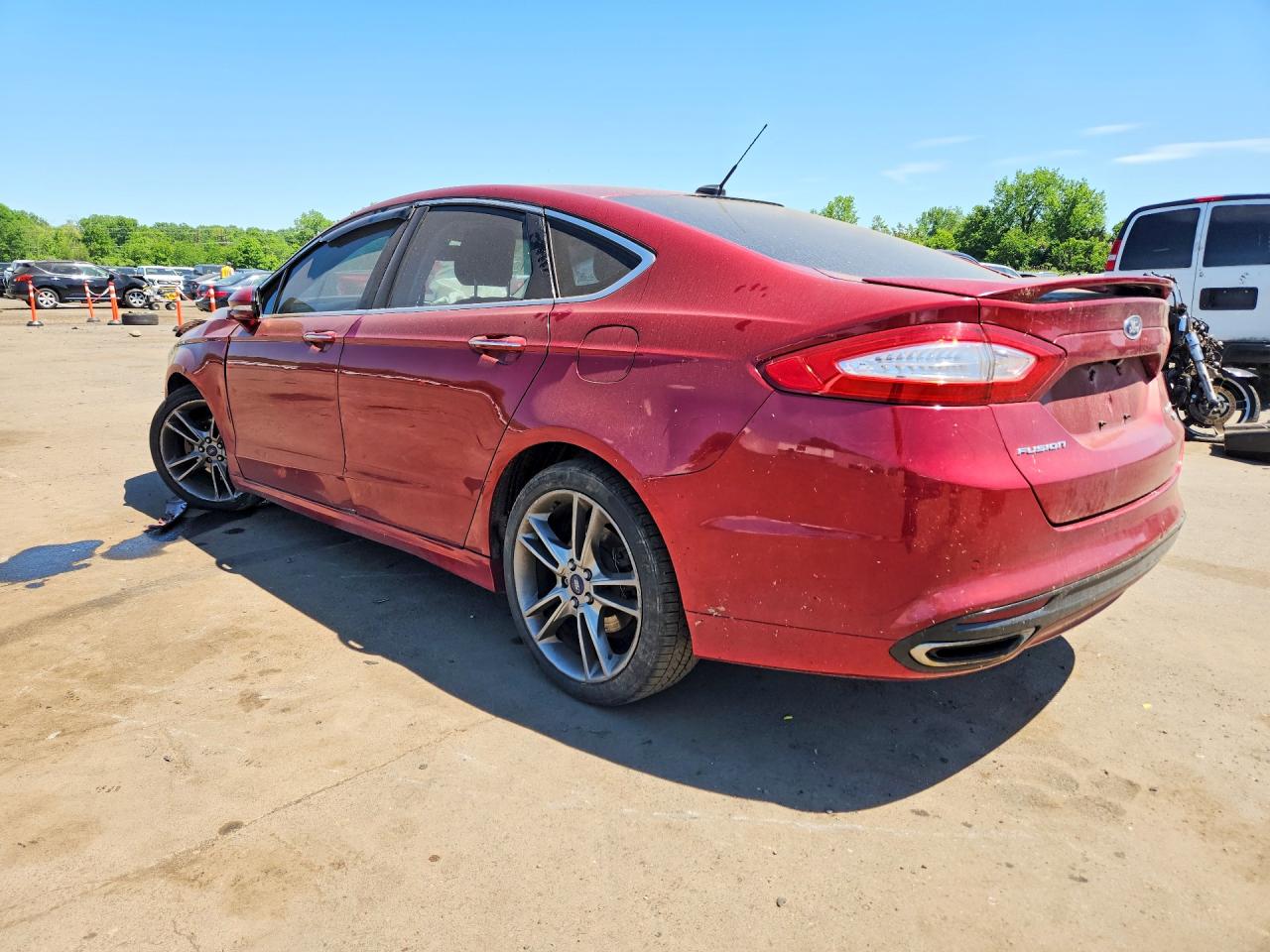 2015 Ford Fusion Titanium Burgundy vin: 3FA6P0D93FR260597
