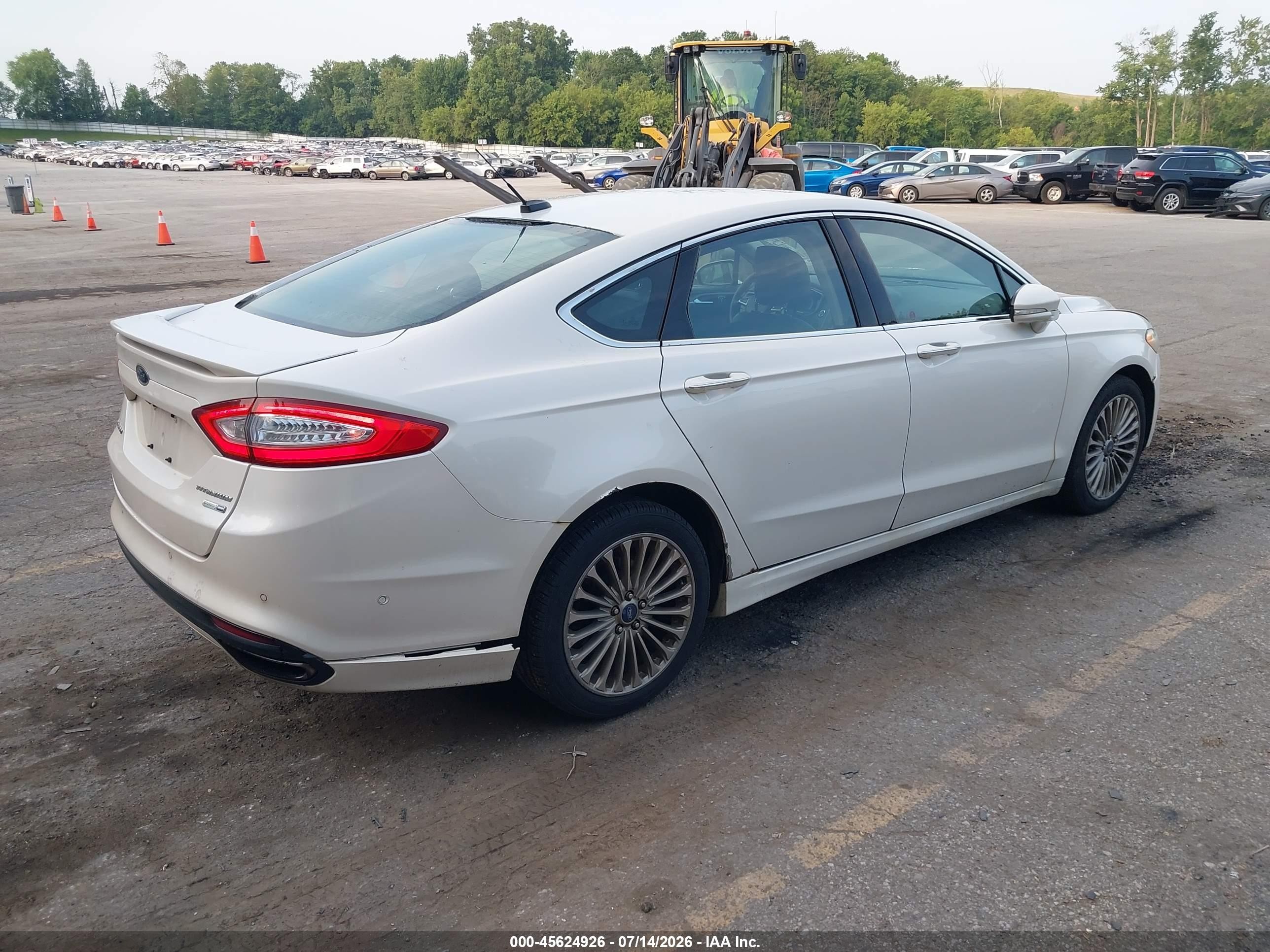 2013 Ford Fusion Titanium White vin: 3FA6P0D94DR104470