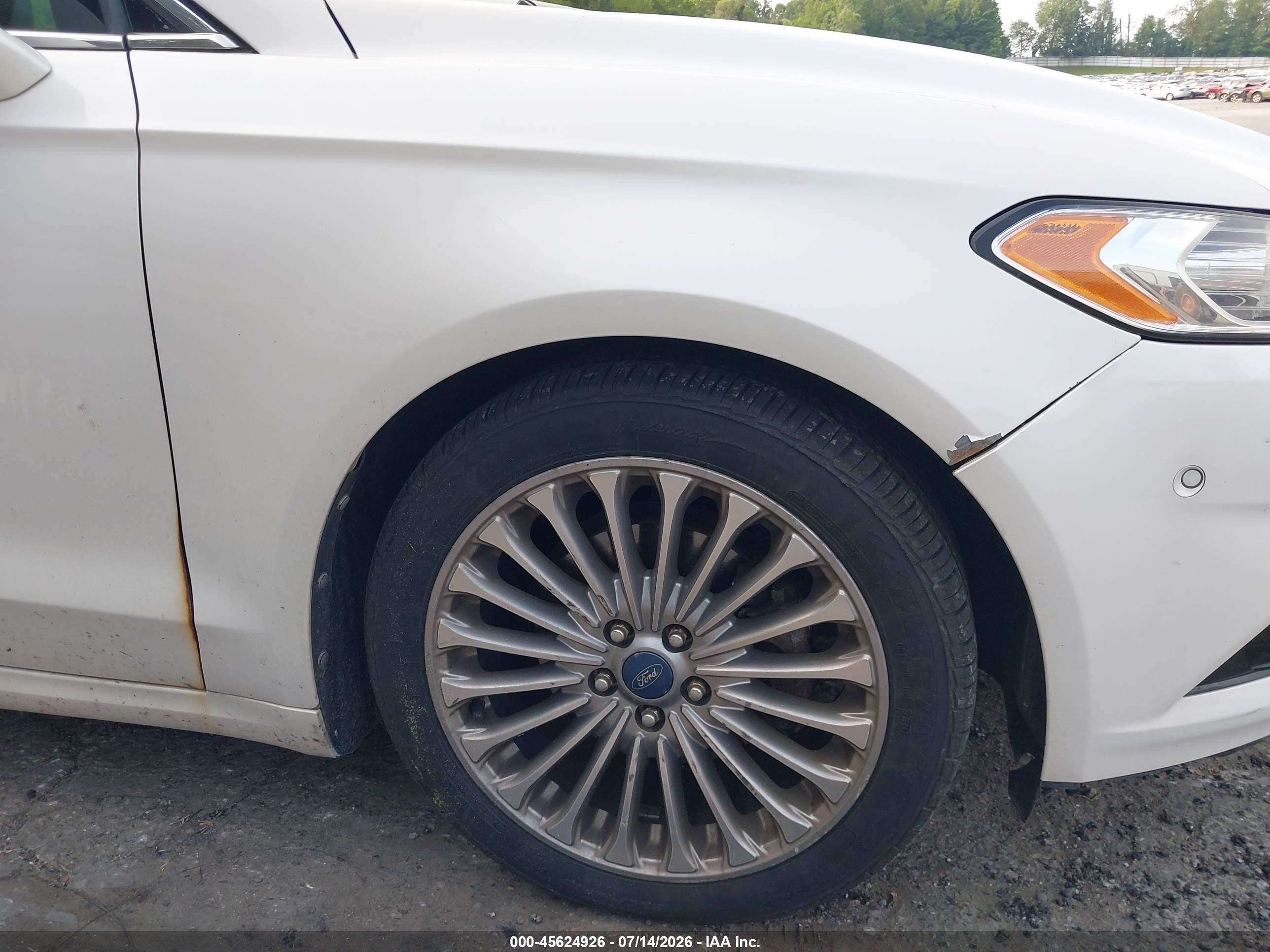 2013 Ford Fusion Titanium White vin: 3FA6P0D94DR104470