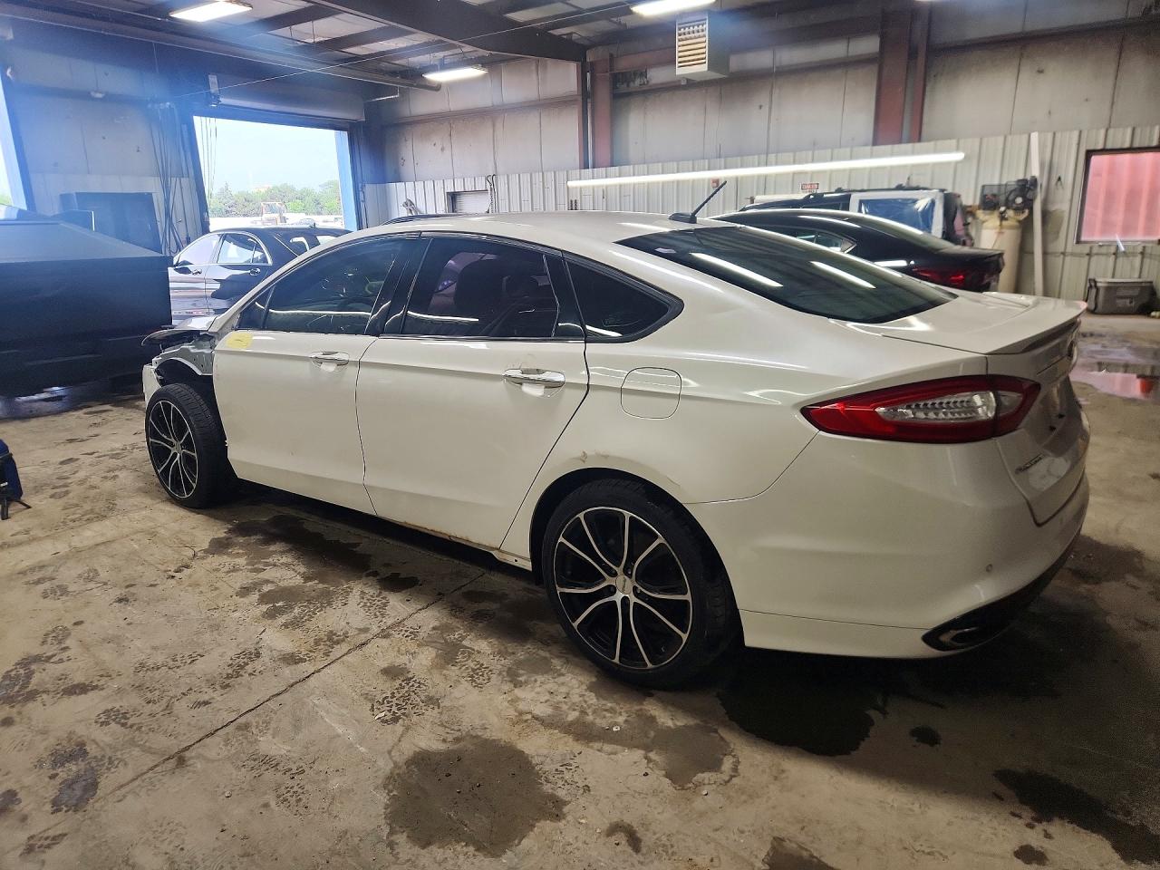 2013 Ford Fusion Titanium Белый vin: 3FA6P0D94DR278006