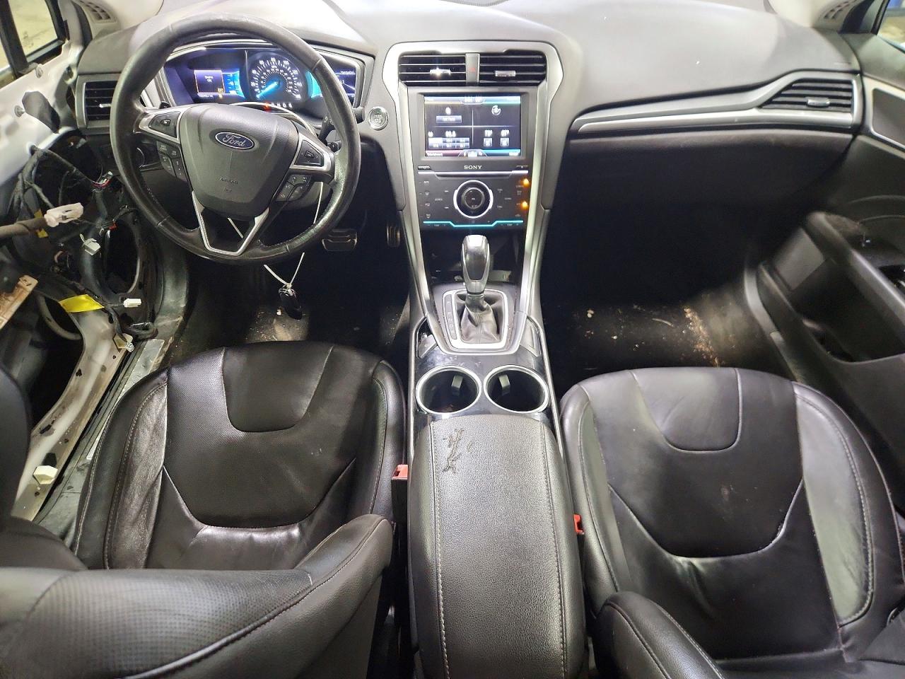 2013 Ford Fusion Titanium Белый vin: 3FA6P0D94DR278006