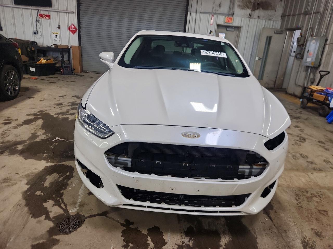 2013 Ford Fusion Titanium Белый vin: 3FA6P0D94DR278006