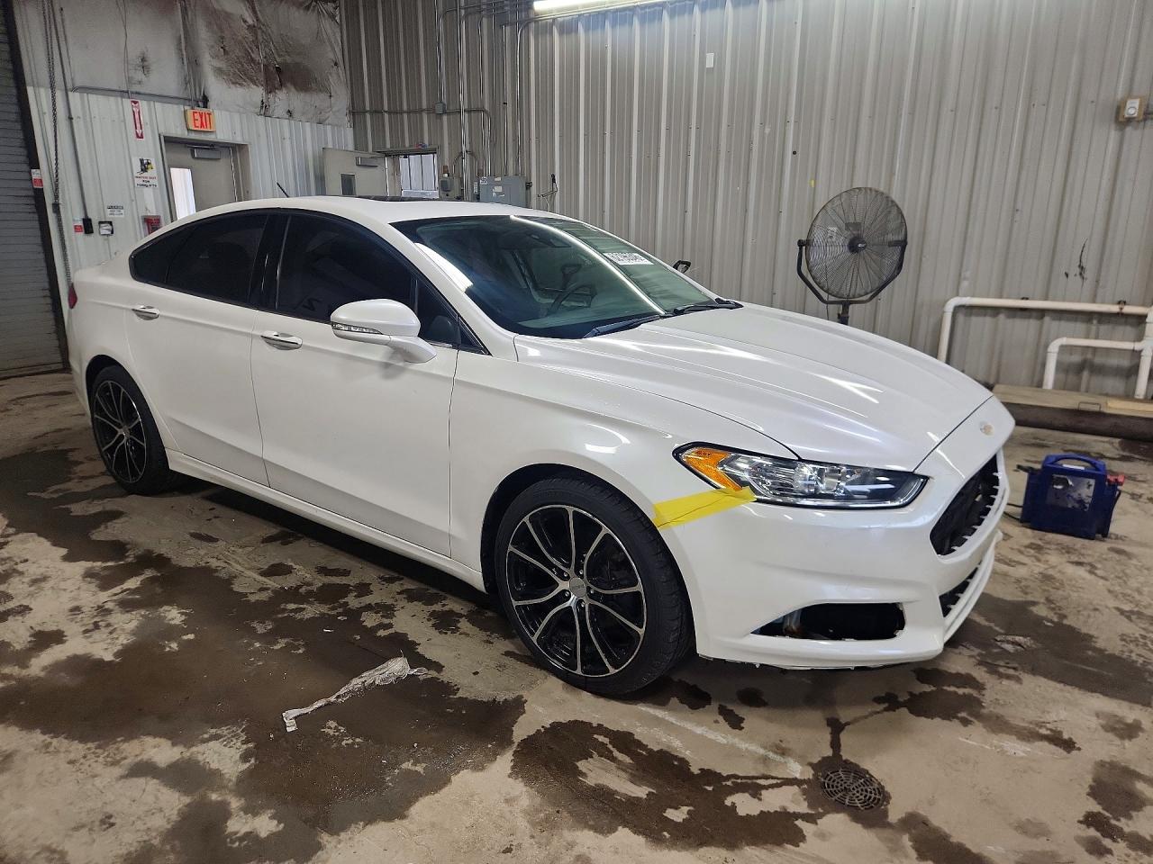 2013 Ford Fusion Titanium Белый vin: 3FA6P0D94DR278006