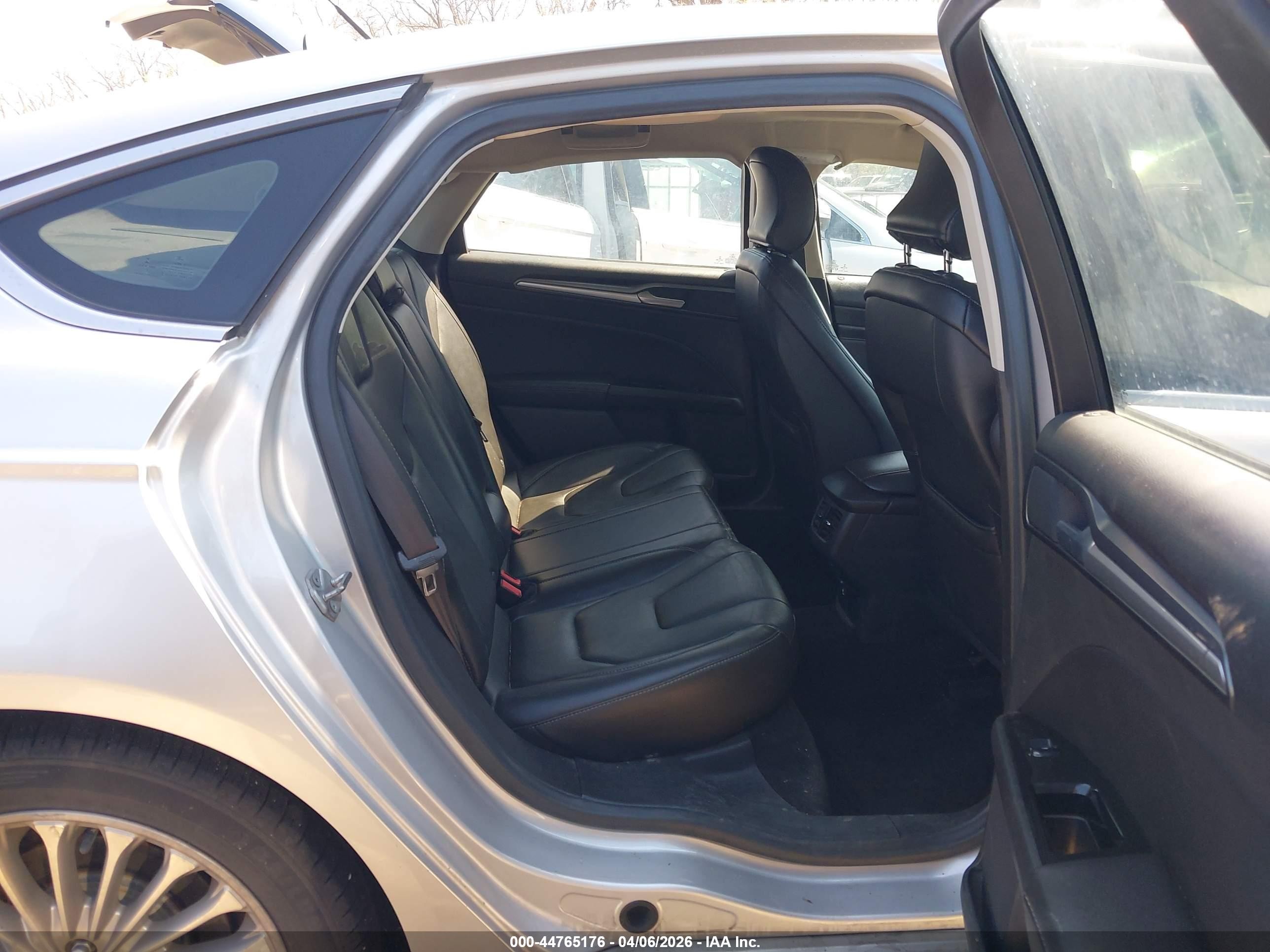 2015 Ford Fusion Titanium Silver vin: 3FA6P0D94FR188194