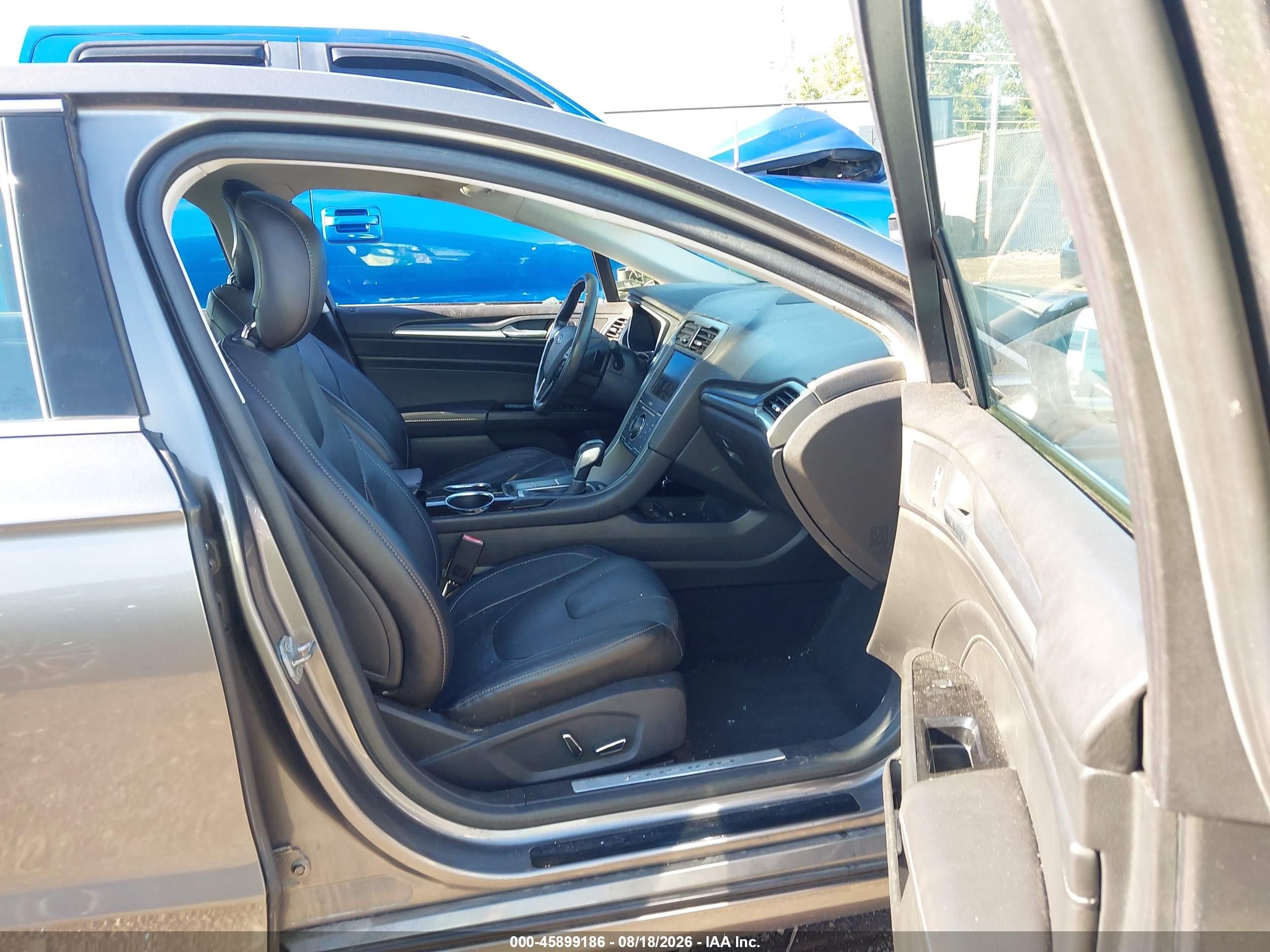 2014 Ford Fusion Titanium Серый vin: 3FA6P0D95ER159446