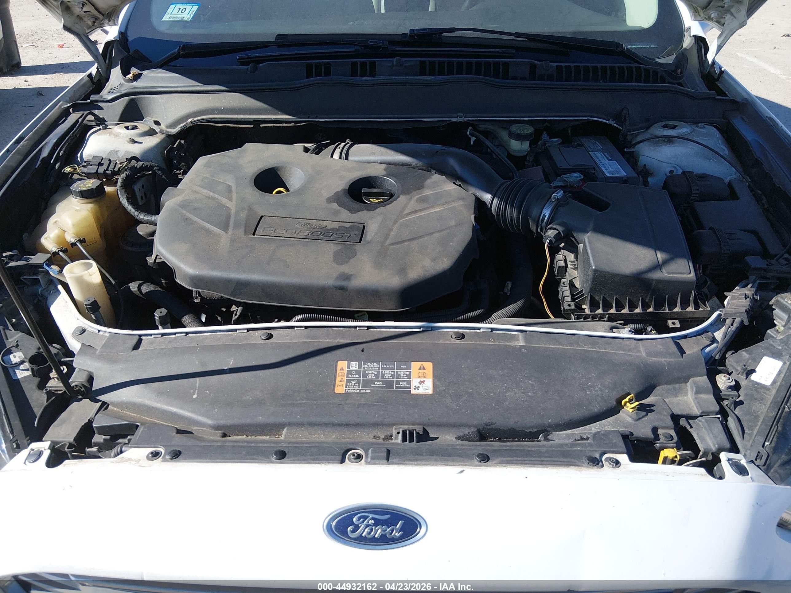 2014 Ford Fusion Titanium White vin: 3FA6P0D95ER260342