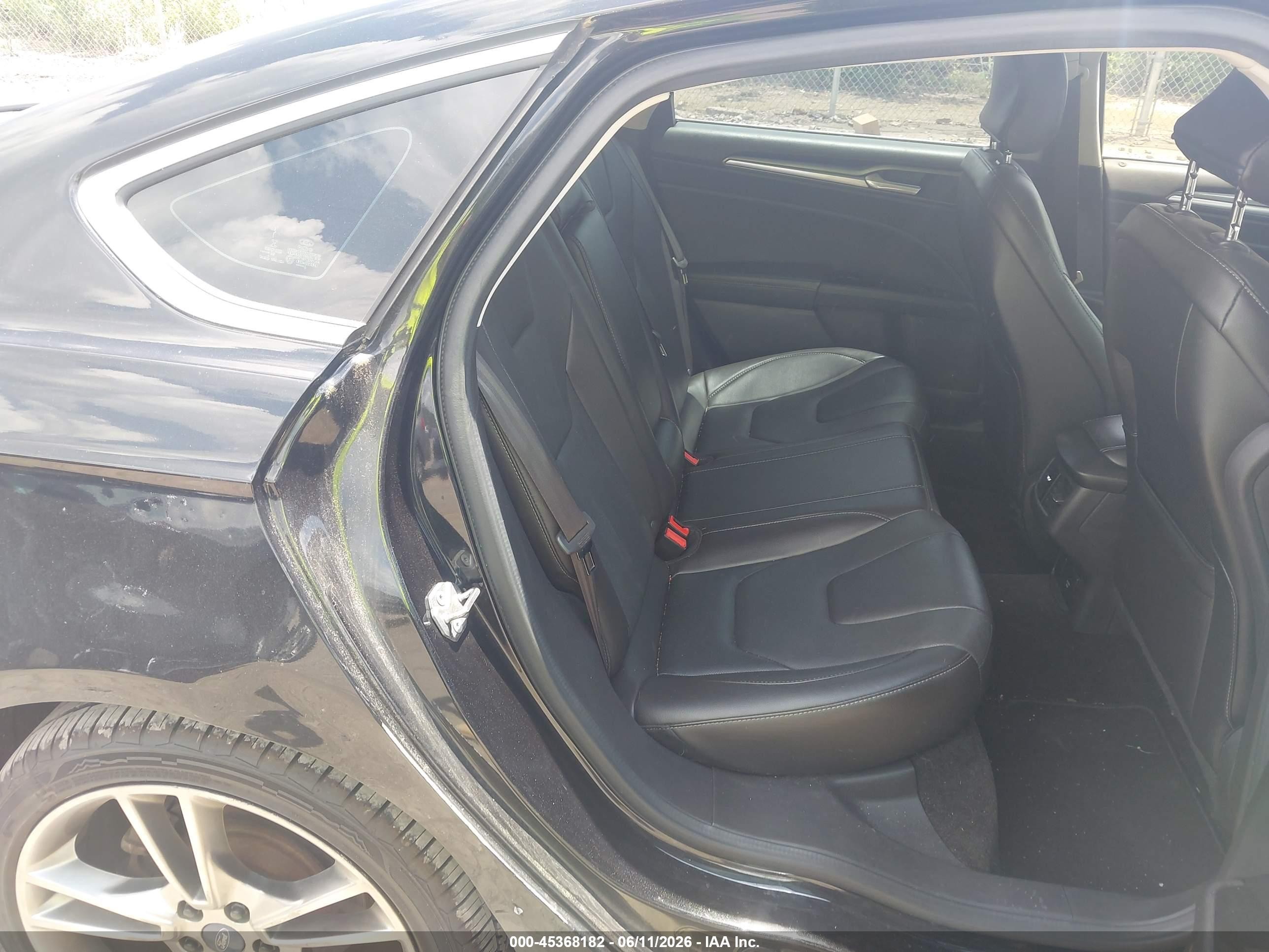 2015 Ford Fusion Titanium Black vin: 3FA6P0D95FR262450