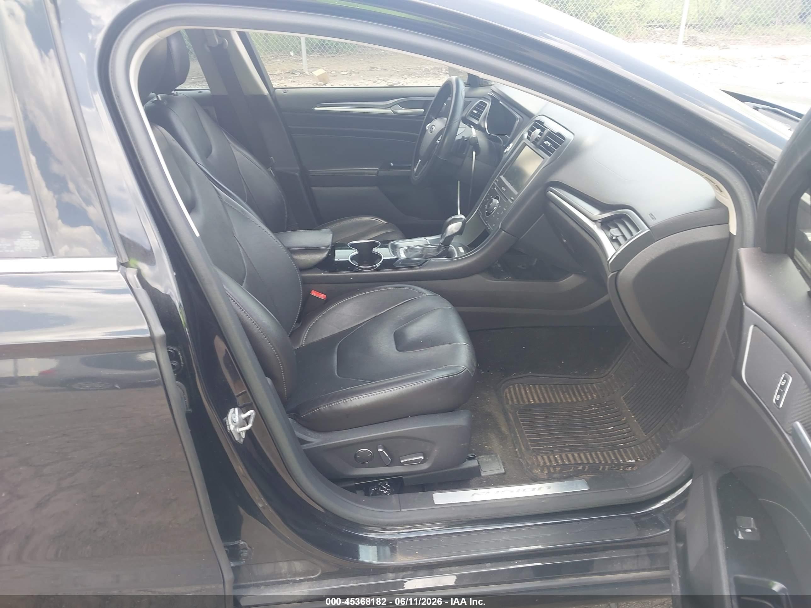 2015 Ford Fusion Titanium Black vin: 3FA6P0D95FR262450