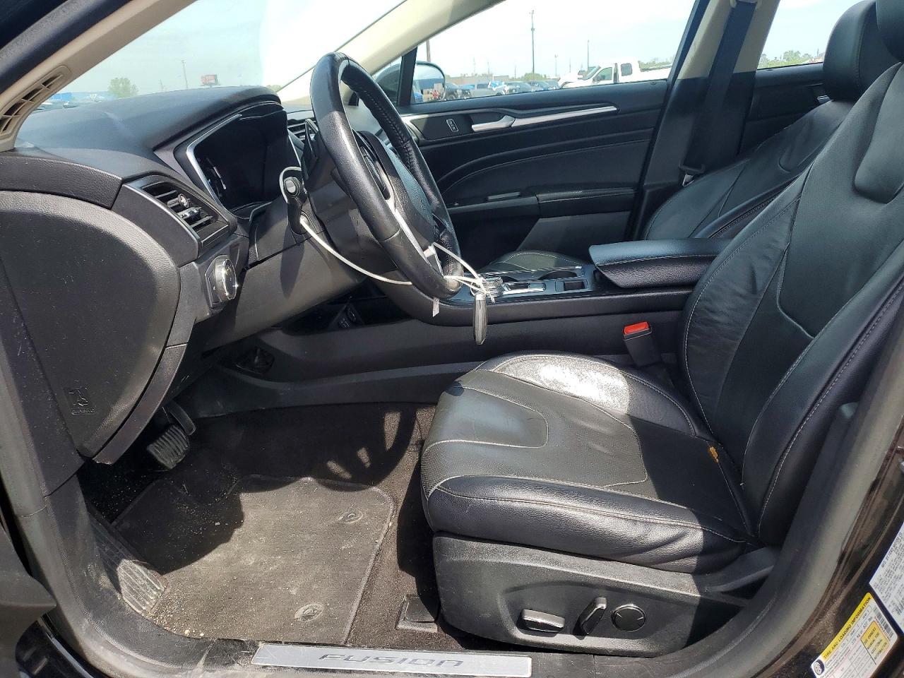 2020 Ford Fusion Black vin: 3FA6P0D95LR151800