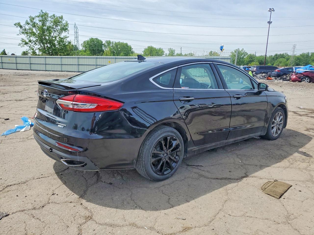 2020 Ford Fusion Black vin: 3FA6P0D95LR151800