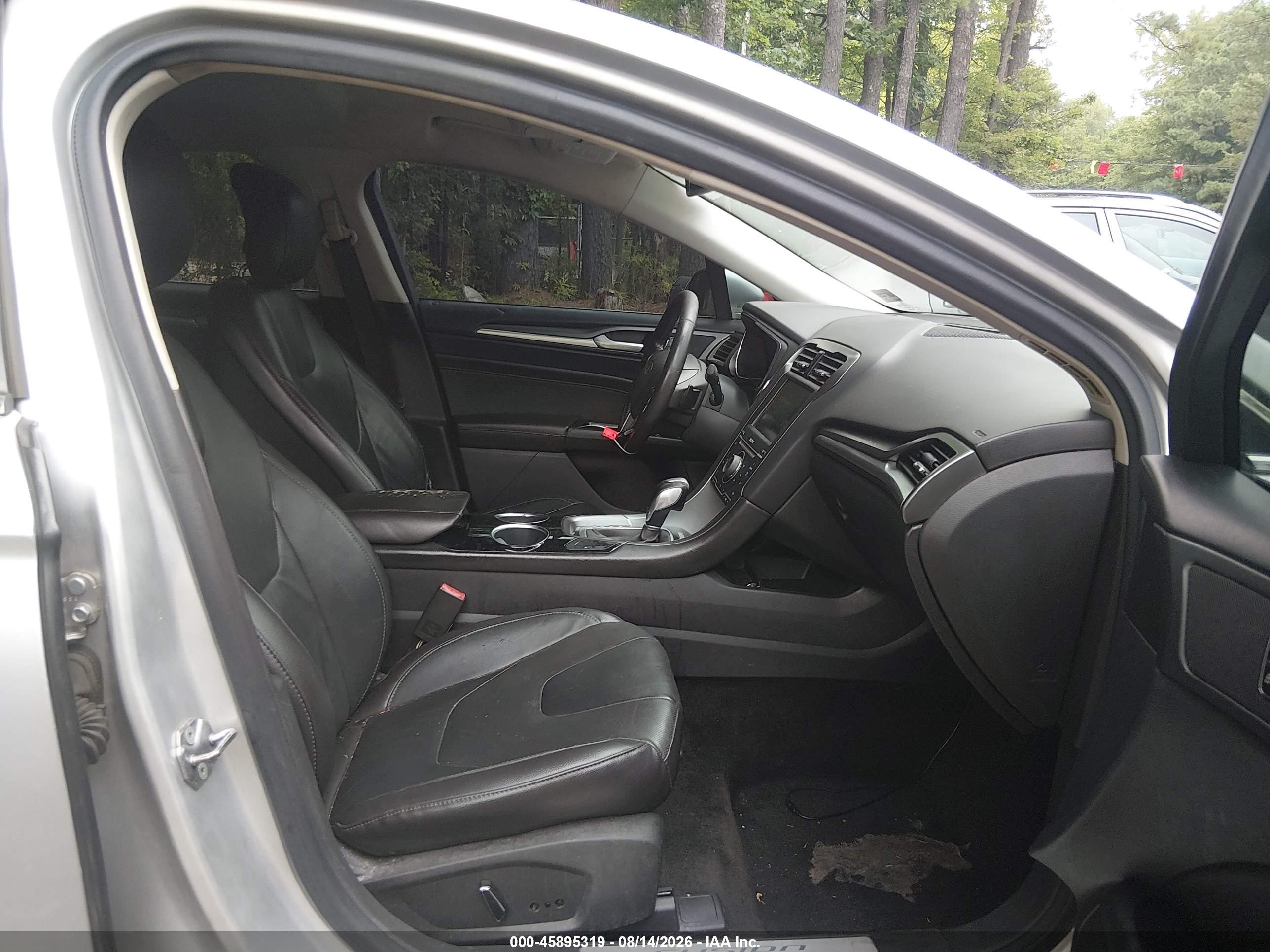 2013 Ford Fusion Titanium Серебряный vin: 3FA6P0D96DR198142