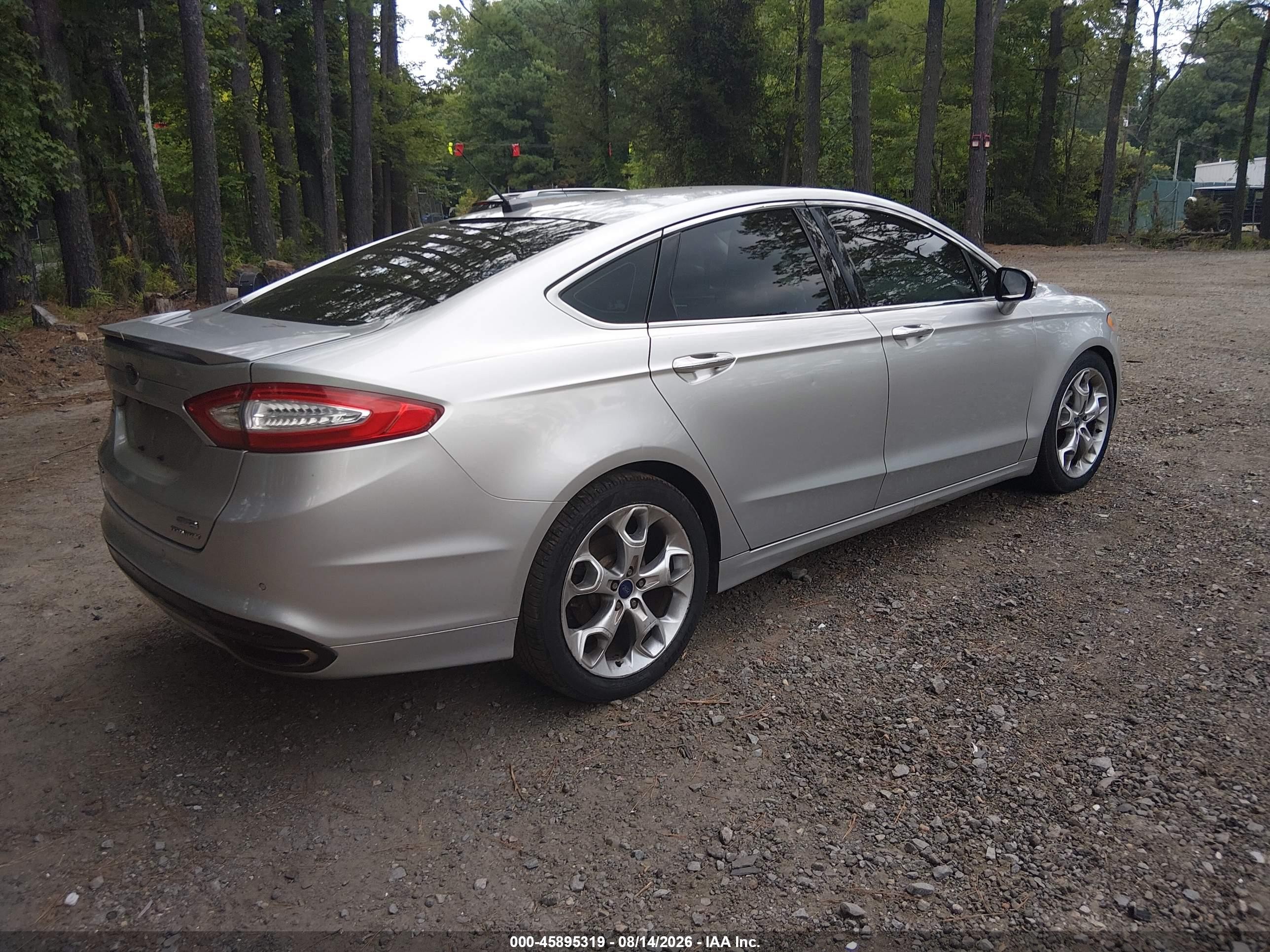 2013 Ford Fusion Titanium Серебряный vin: 3FA6P0D96DR198142