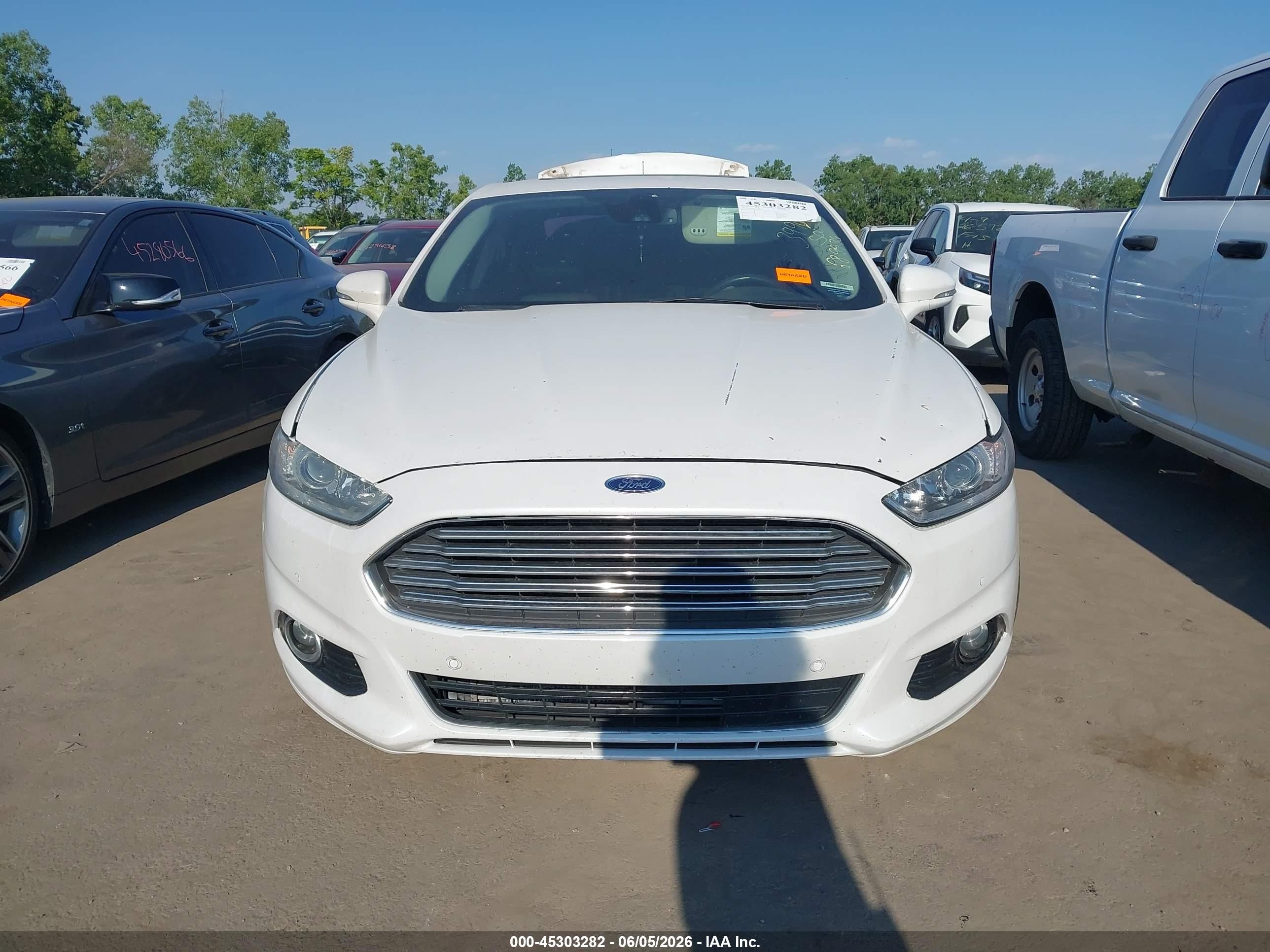 2013 Ford Fusion Titanium White vin: 3FA6P0D96DR289976