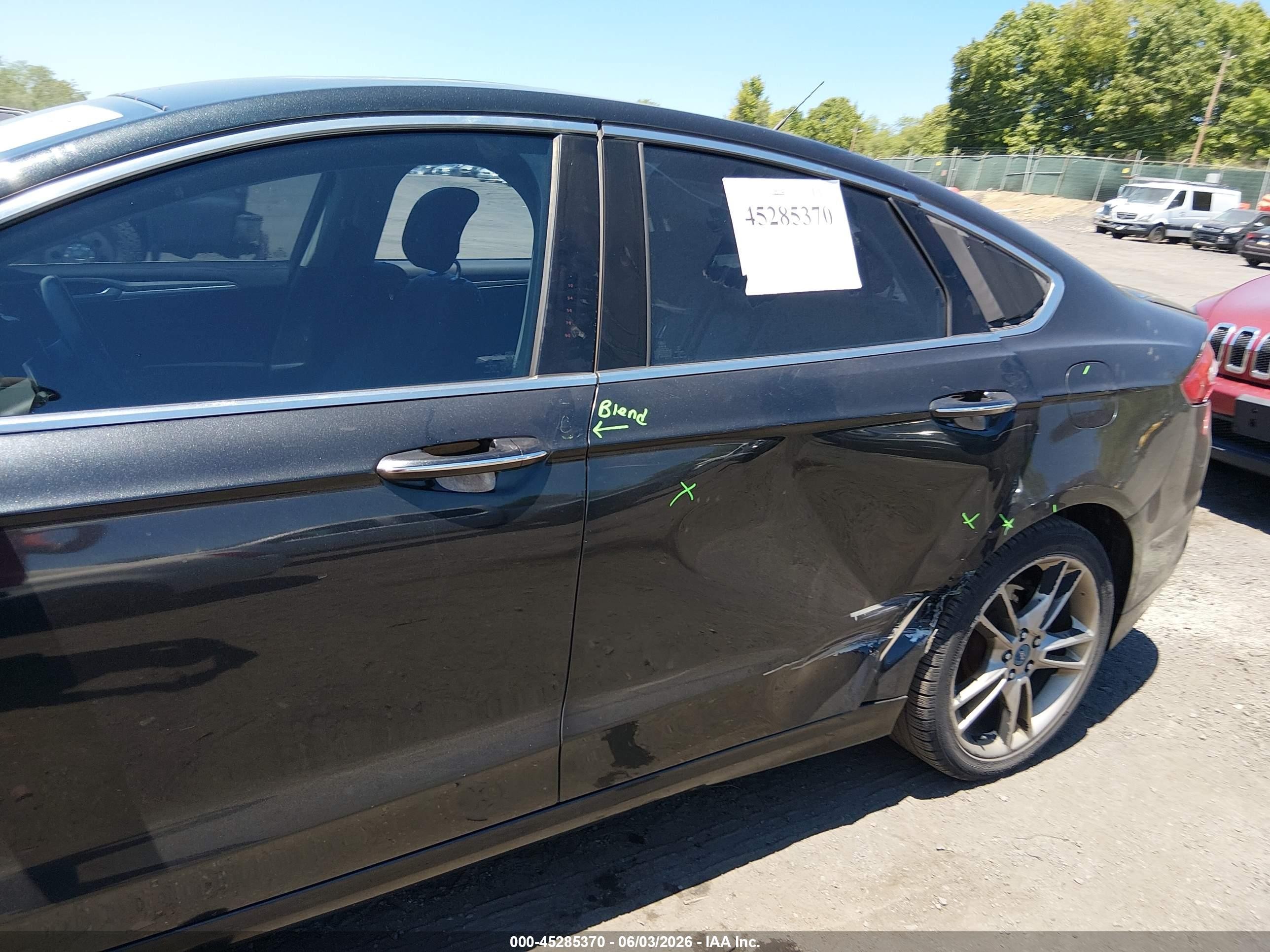 2014 Ford Fusion Titanium Black vin: 3FA6P0D96ER117464