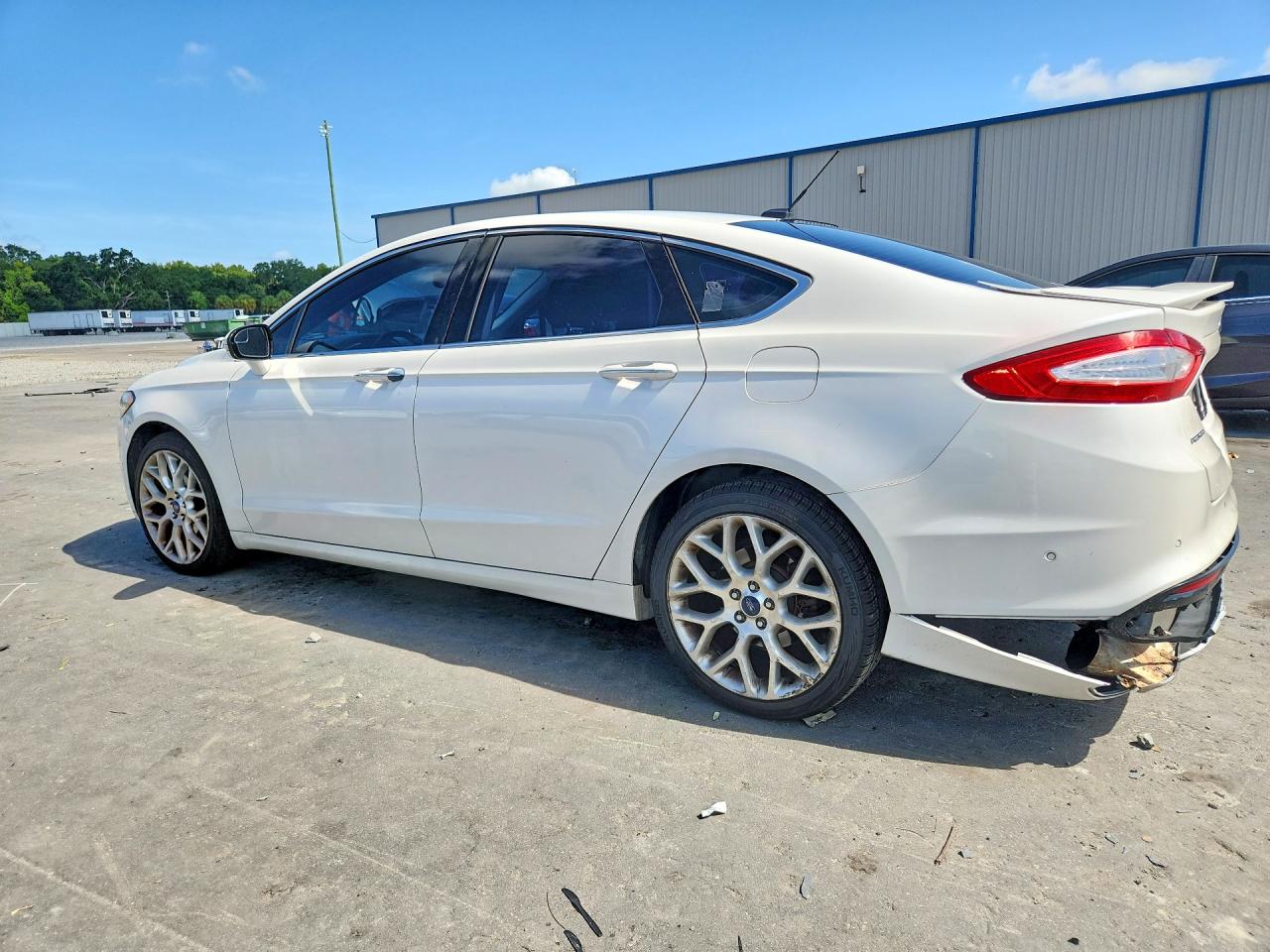 2014 Ford Fusion Titanium White vin: 3FA6P0D96ER155891