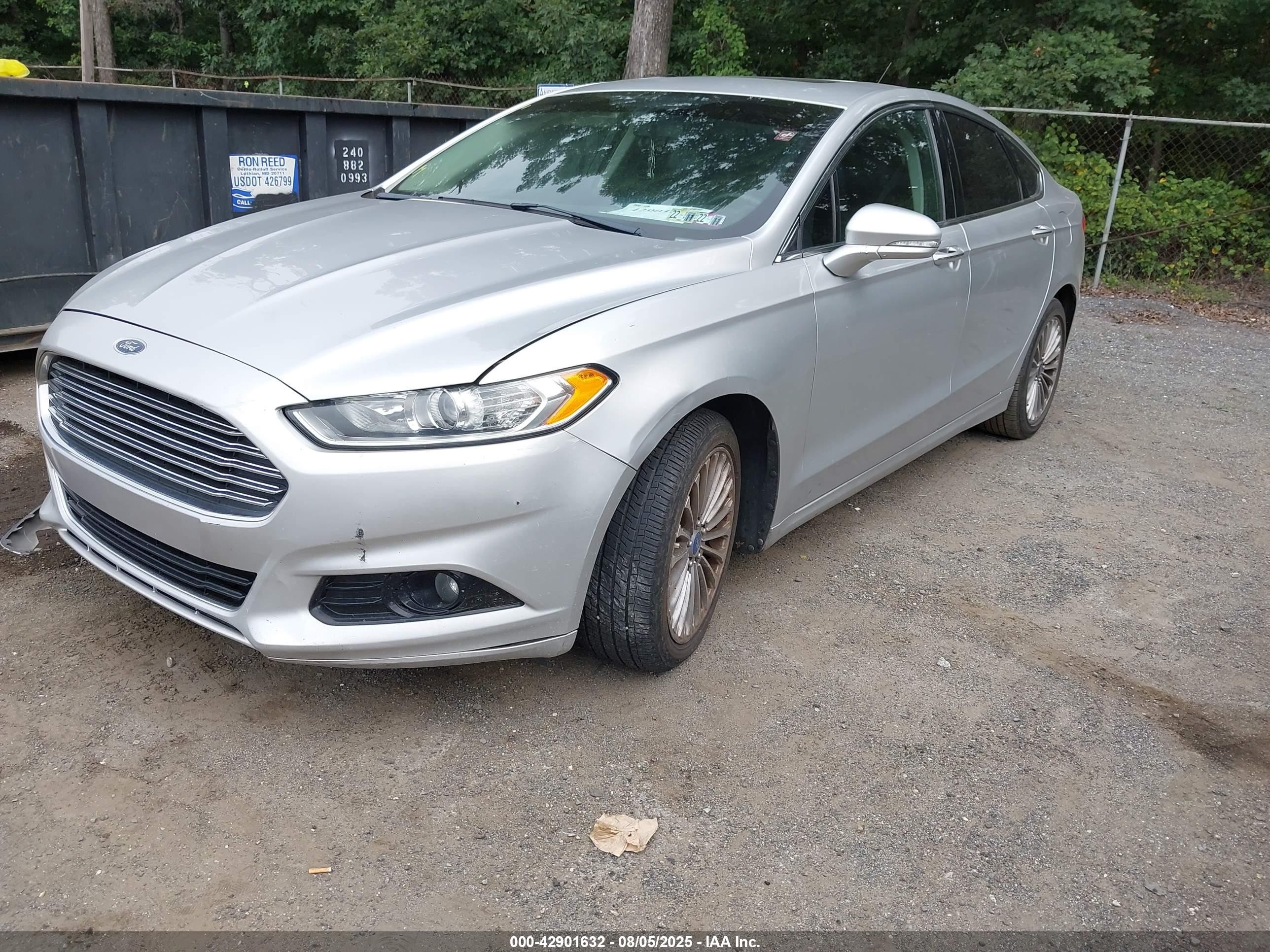 2014 Ford Fusion Titanium Silver vin: 3FA6P0D96ER210372