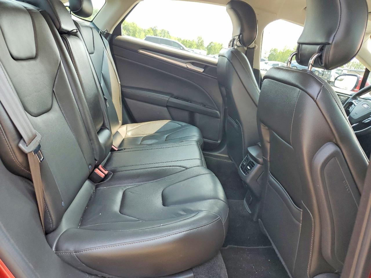 2014 Ford Fusion Titanium Красный vin: 3FA6P0D96ER216673
