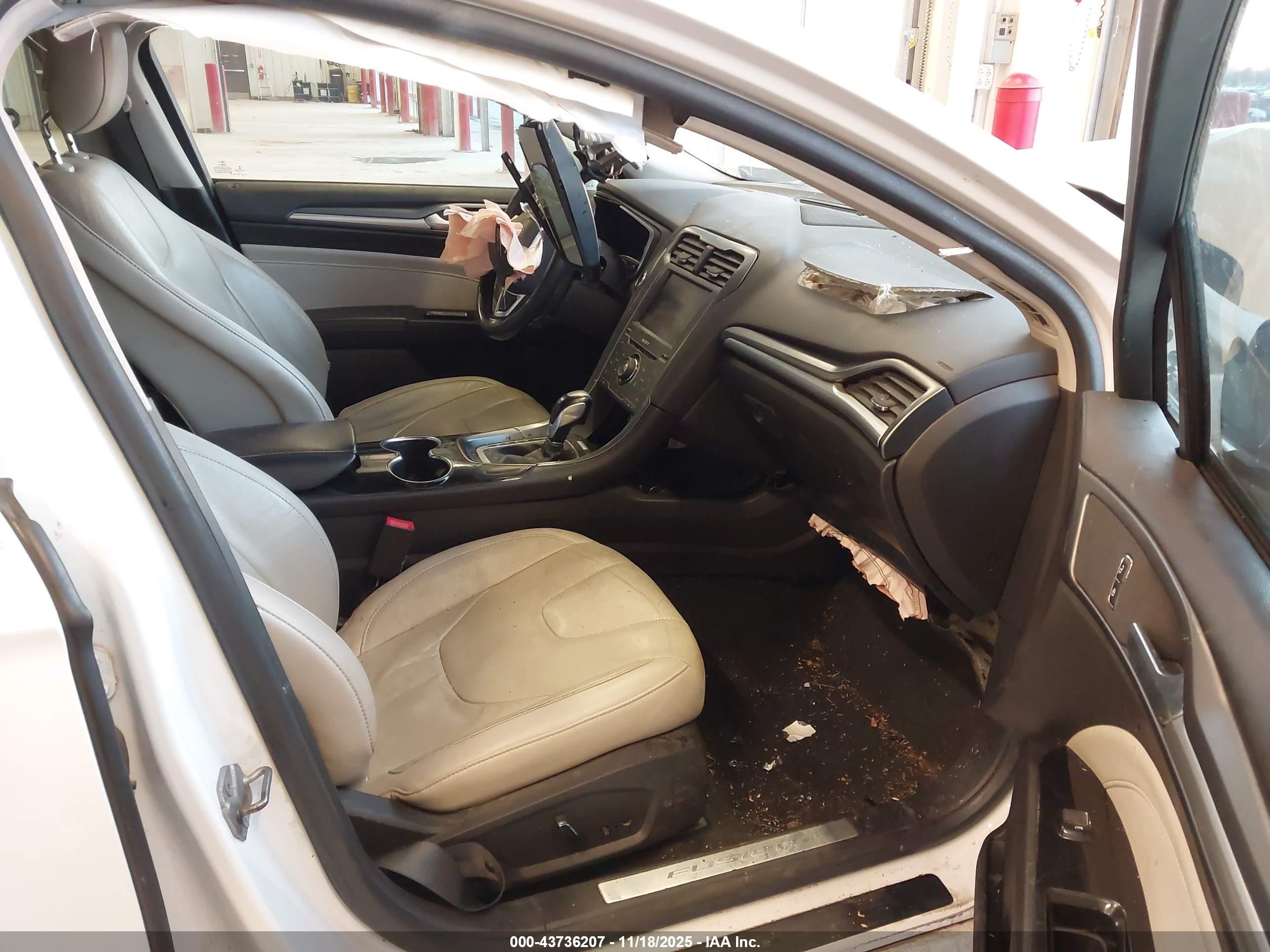 2014 Ford Fusion Titanium White vin: 3FA6P0D97ER219565