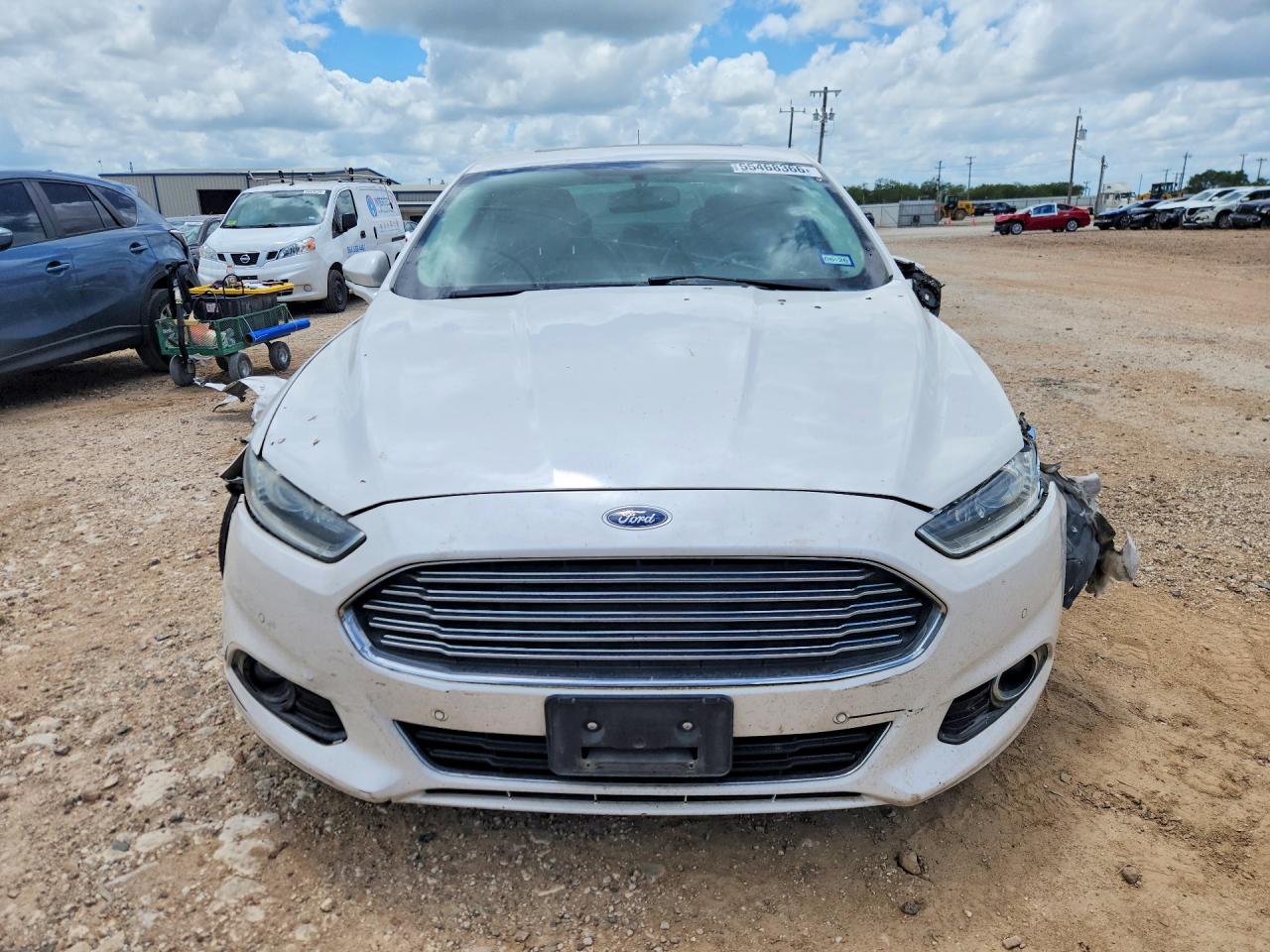 2014 Ford Fusion Titanium White vin: 3FA6P0D97ER226693
