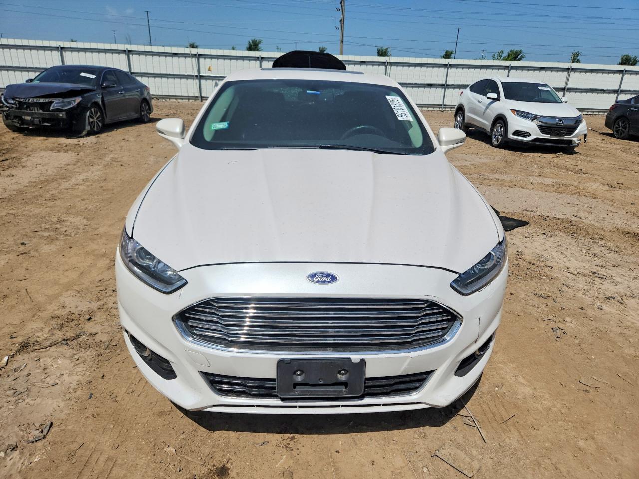 2014 Ford Fusion Titanium White vin: 3FA6P0D97ER288210