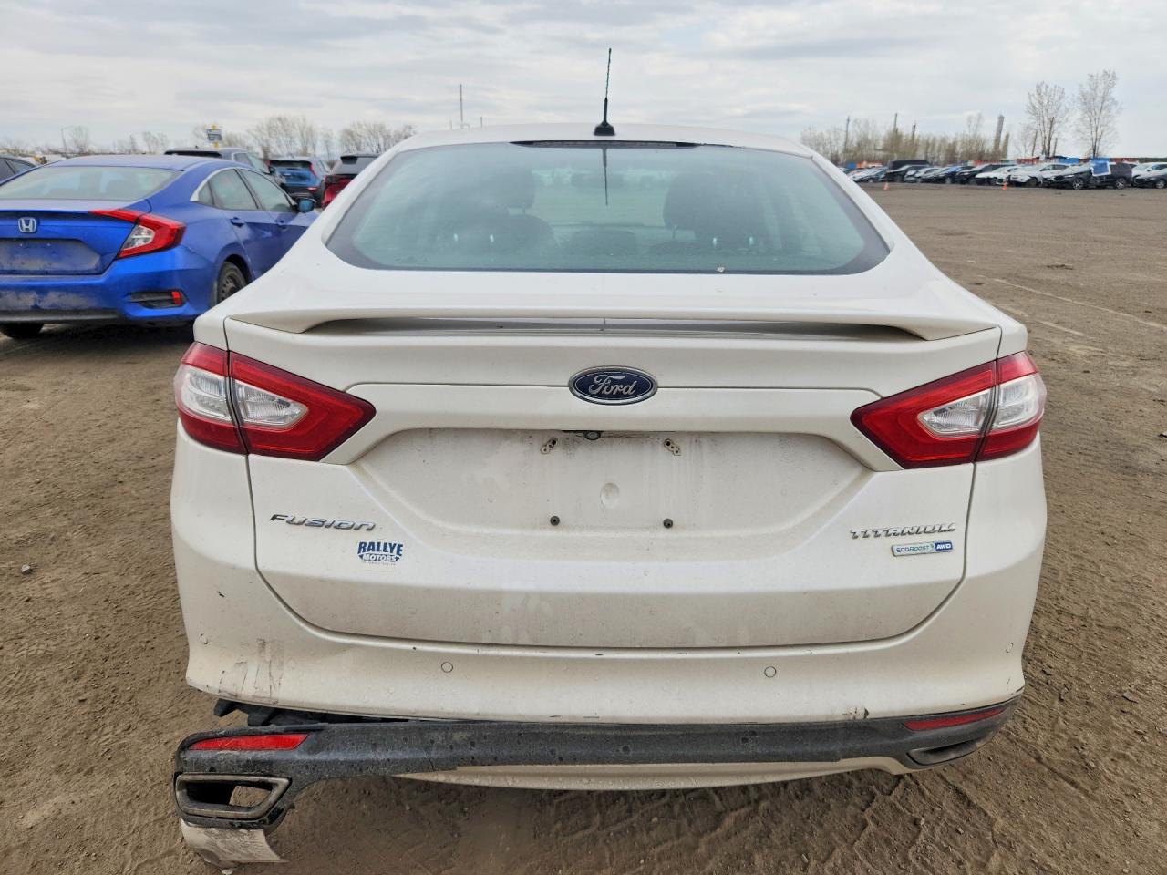 2013 Ford Fusion Titanium White vin: 3FA6P0D98DR196375